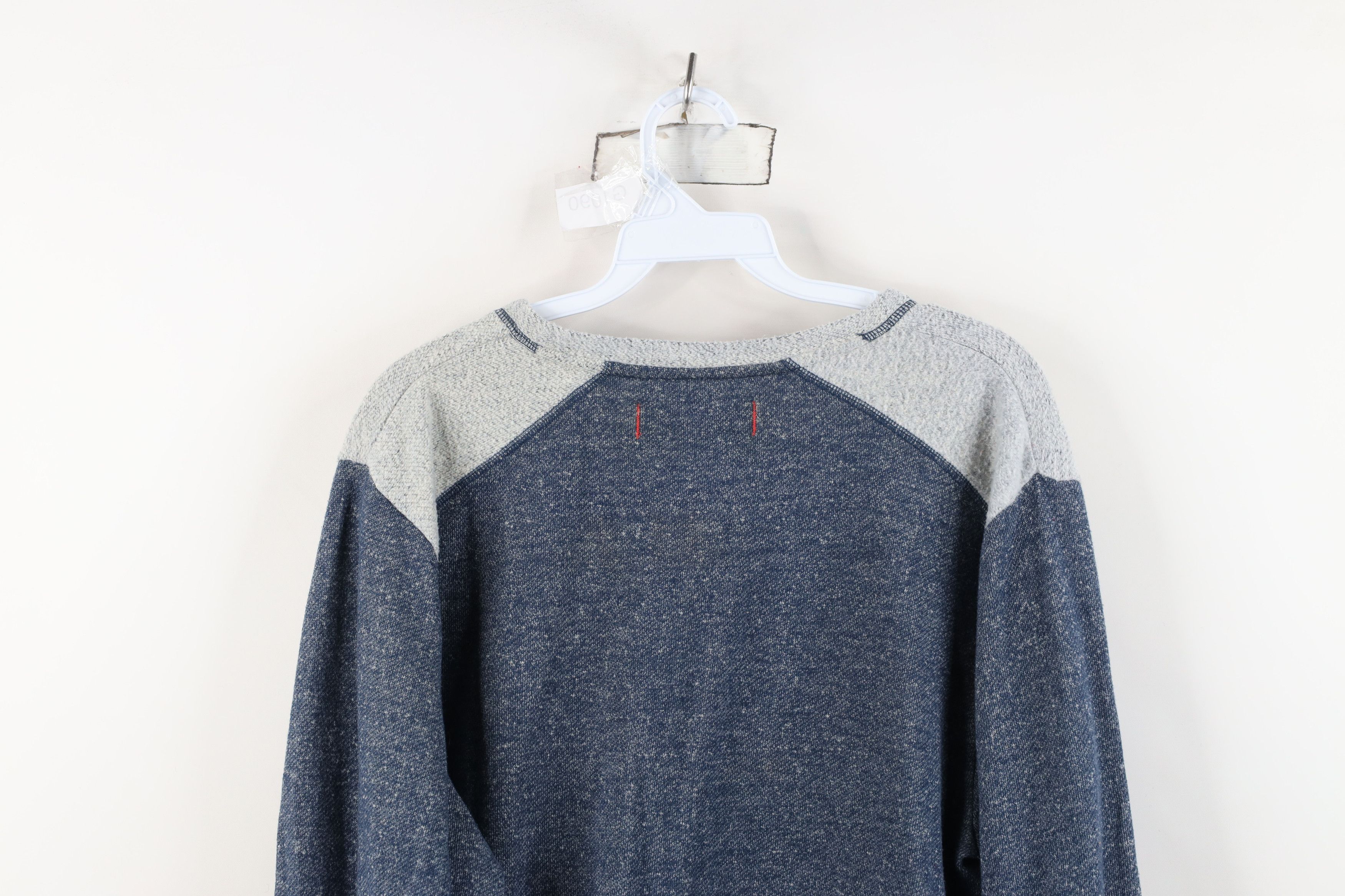 Tommy Bahama Vintage Tommy Bahama Soft Knit Fleece Lined Sweatshirt Blue Size US L / EU 52-54 / 3 - 12 Thumbnail