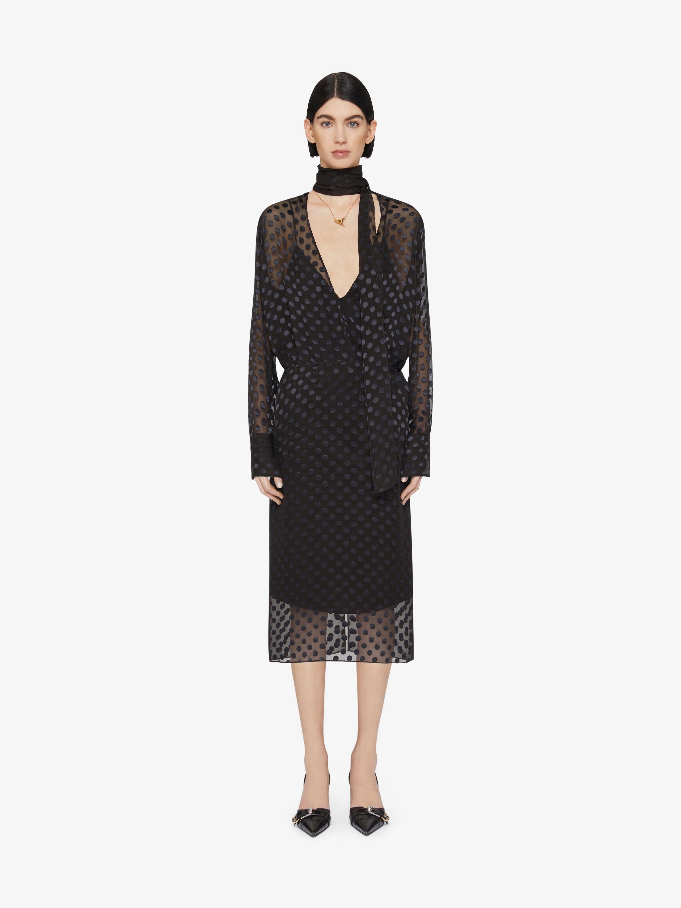 Givenchy o1w1db10325 Lavaliere Shirt in Black Size XS / US 0-2 / IT 36-38 - 2 Thumbnail