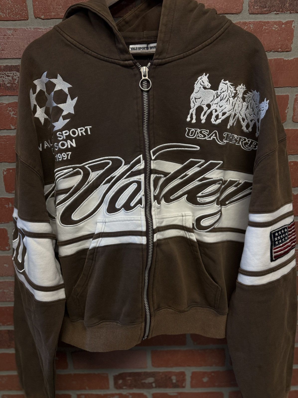 Vale Vale Valley Brown Hoodie Zip Up Mocha Size L Size US L / EU 52-54 / 3 - 4 Thumbnail