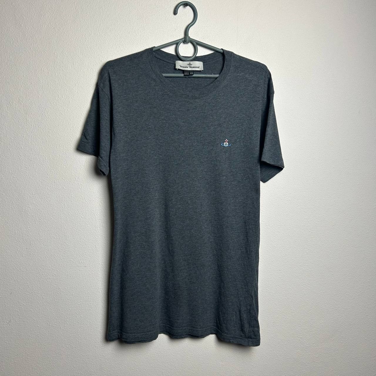 Vivienne Westwood Luxury Vivienne Westwood small logo basic designer tee Size US XS / EU 42 / 0 - 1 Thumbnail