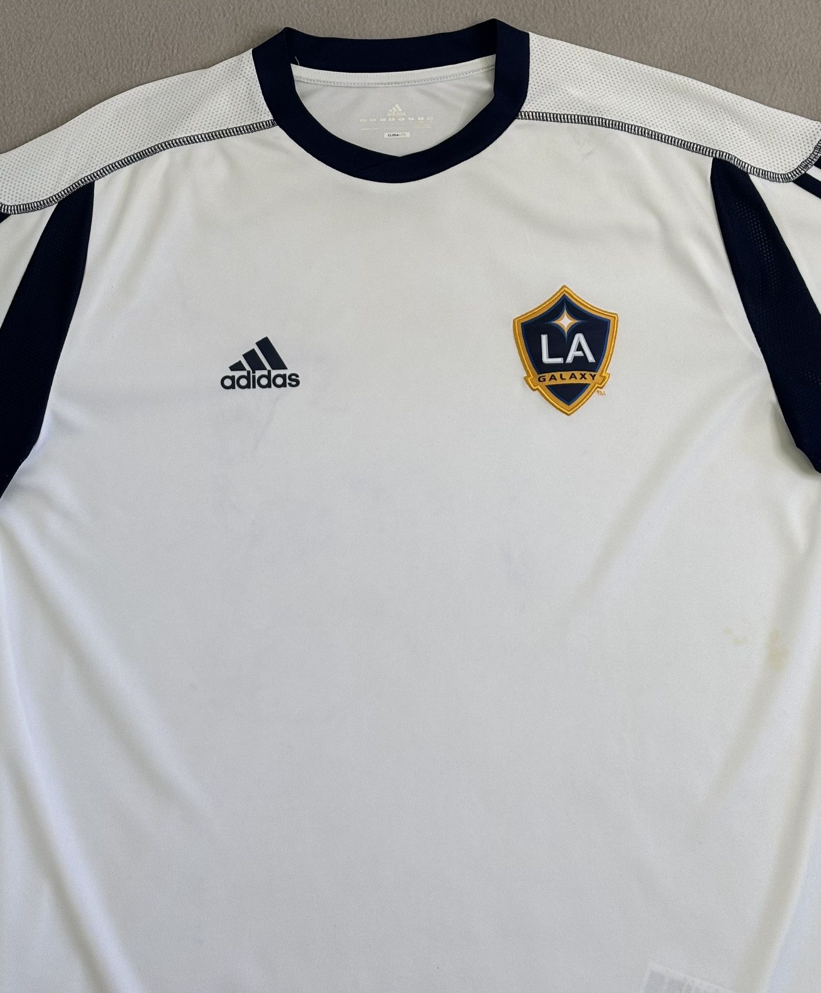 Adidas Los Angeles Galaxy 2010 Adidas Soccer Jersey Size L Size US L / EU 52-54 / 3 - 6 Thumbnail