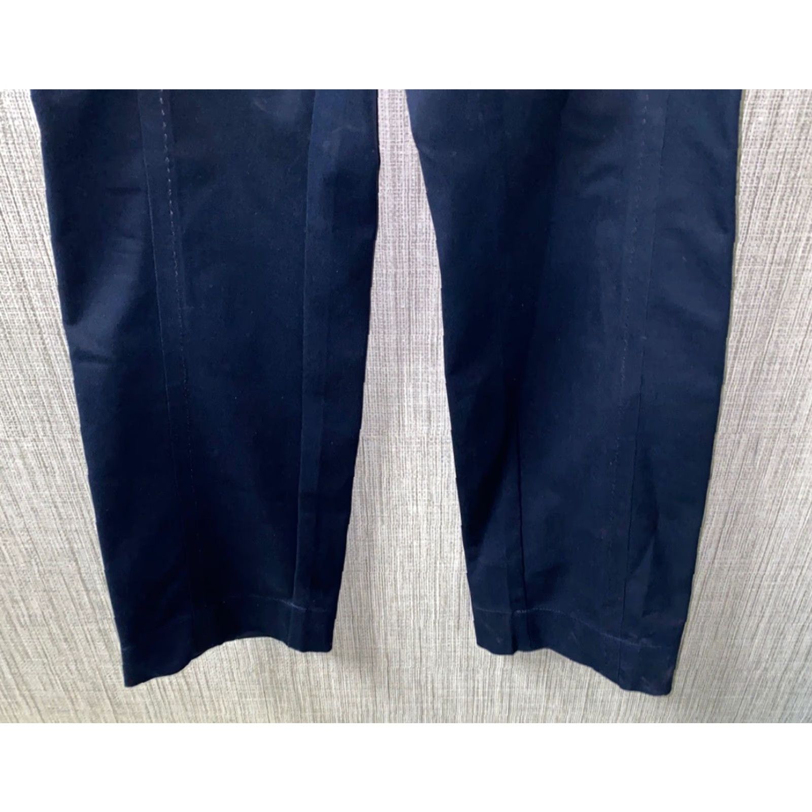 St. John St. John Sport Pants Women Zip Fly Navy Blue 8 Casual 33in Inseam Women’s Regular Pants Size 31" - 3 Thumbnail