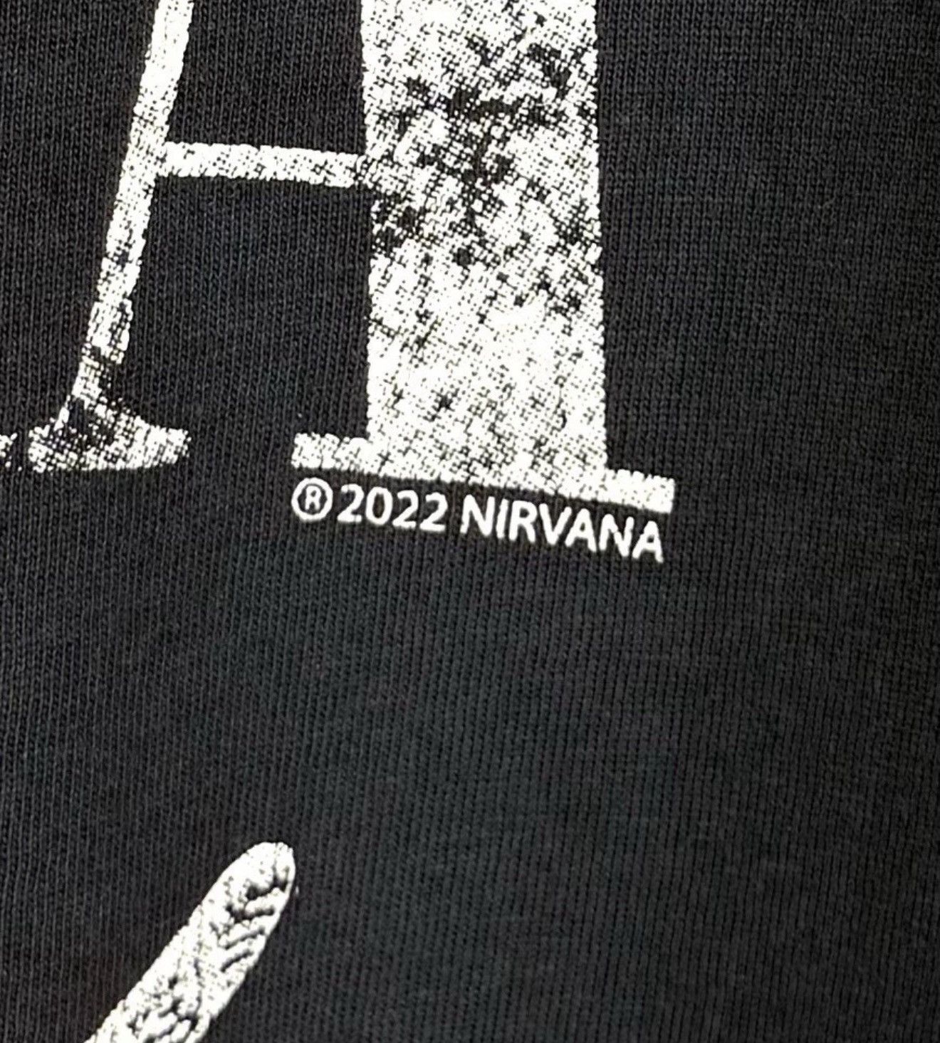 Nirvana H&M Nirvana 2022 T-shirt Womens Size M Gray Top Short Sleeve Size M / US 6-8 / IT 42-44 - 4 Thumbnail