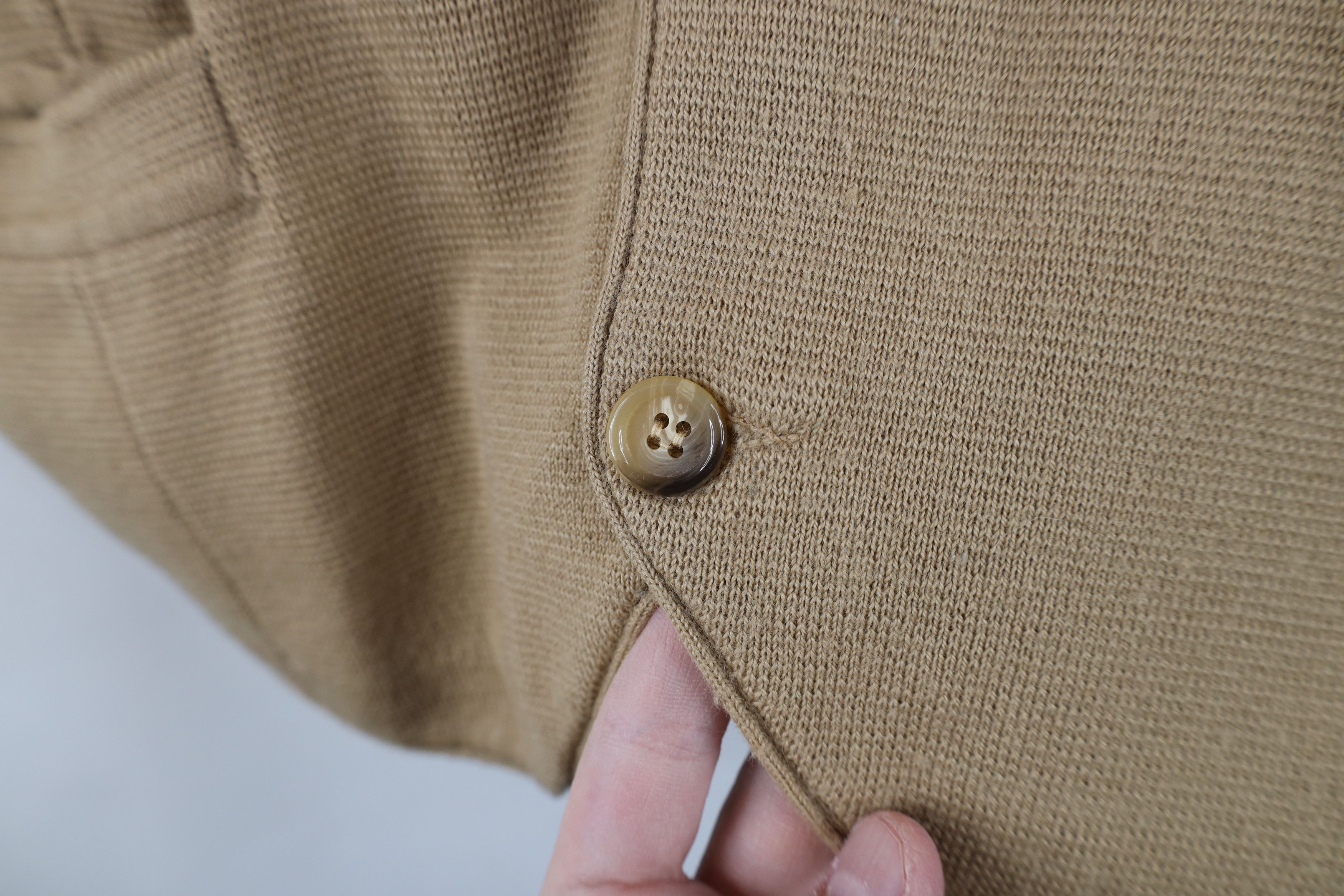 Vintage Vintage 70s Streetwear Blank Wool Blend Knit Sweater Vest Size US L / EU 52-54 / 3 - 8 Thumbnail