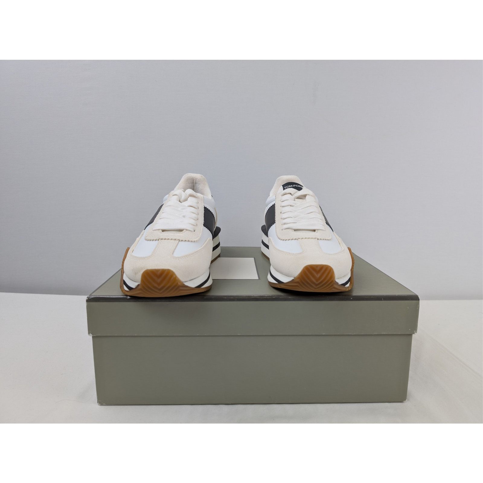 Tom Ford o1rshd1 Chunky Low top Sneaker in white/black/Brown 8TF Size US 8 / EU 41 - 17 Thumbnail
