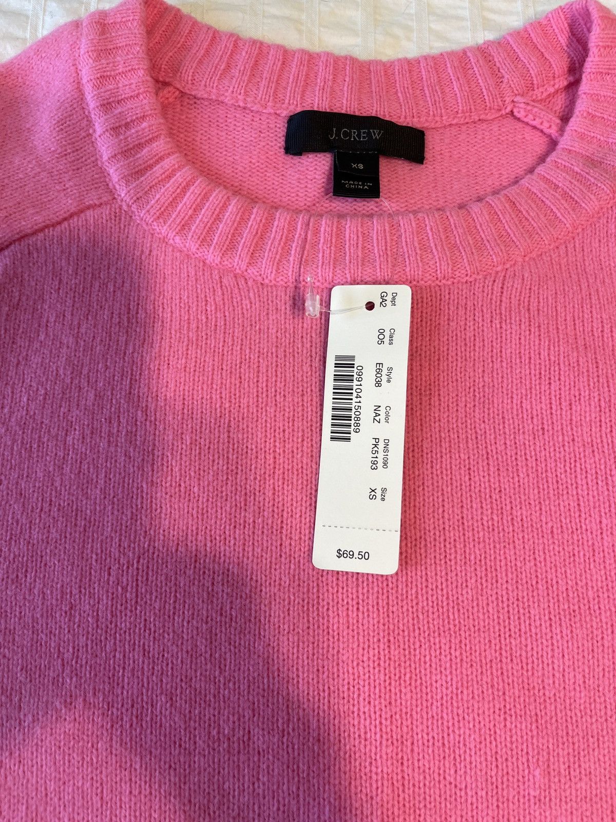 J.Crew NWT Hi-Lighter Pink Wool Pullover Size XS / US 0-2 / IT 36-38 - 2 Thumbnail