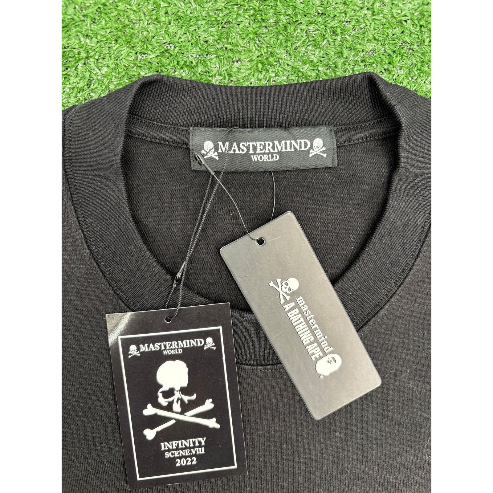 Mastermind Japan Mastermind World Felt Sparkle Logo Black T-Shirt Size Small Size US S / EU 44-46 / 1 - 3 Thumbnail