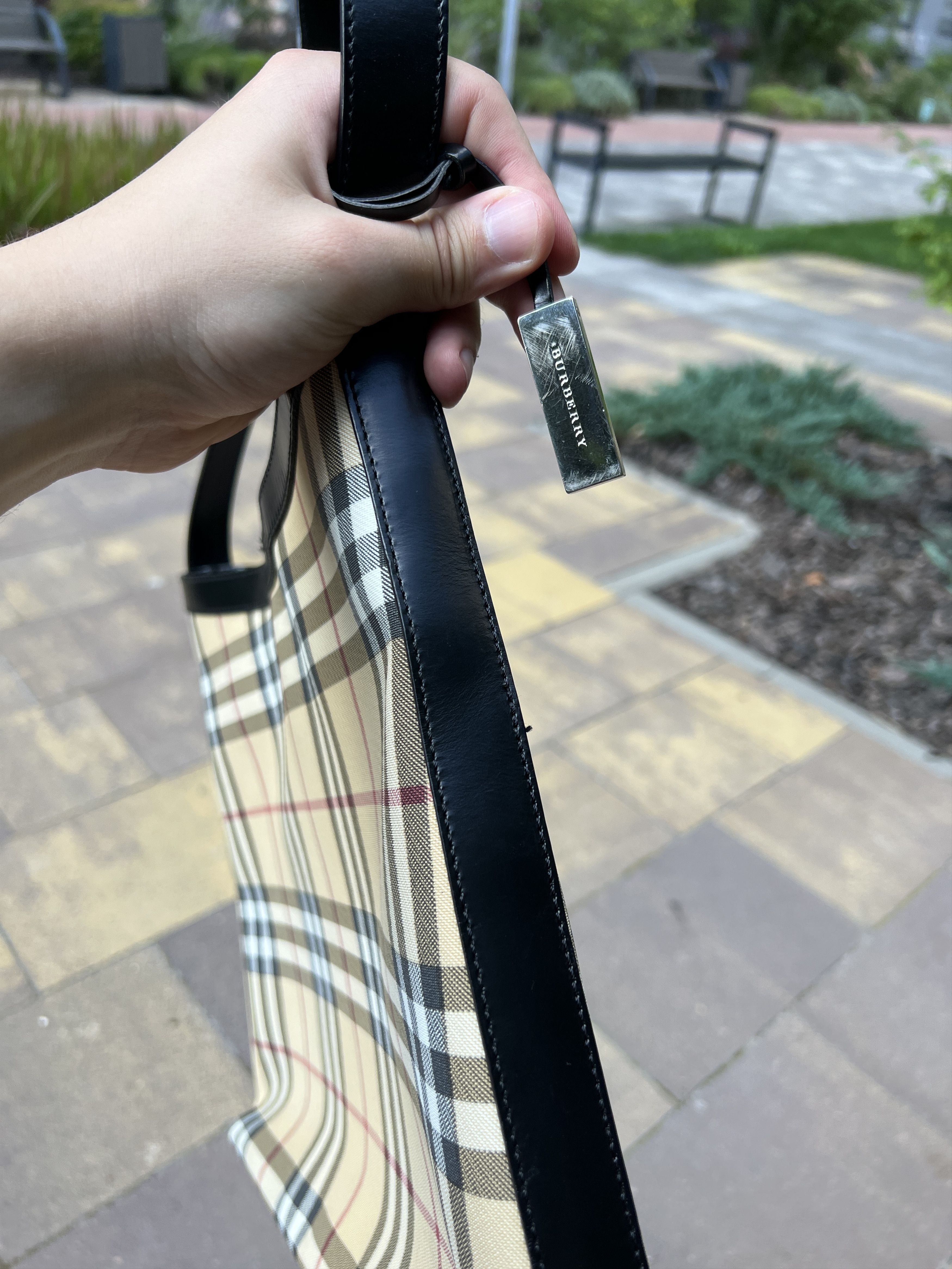 Burberry Vintage 90s Burberry Nova Check Shoulder Bag Size ONE SIZE - 11 Thumbnail
