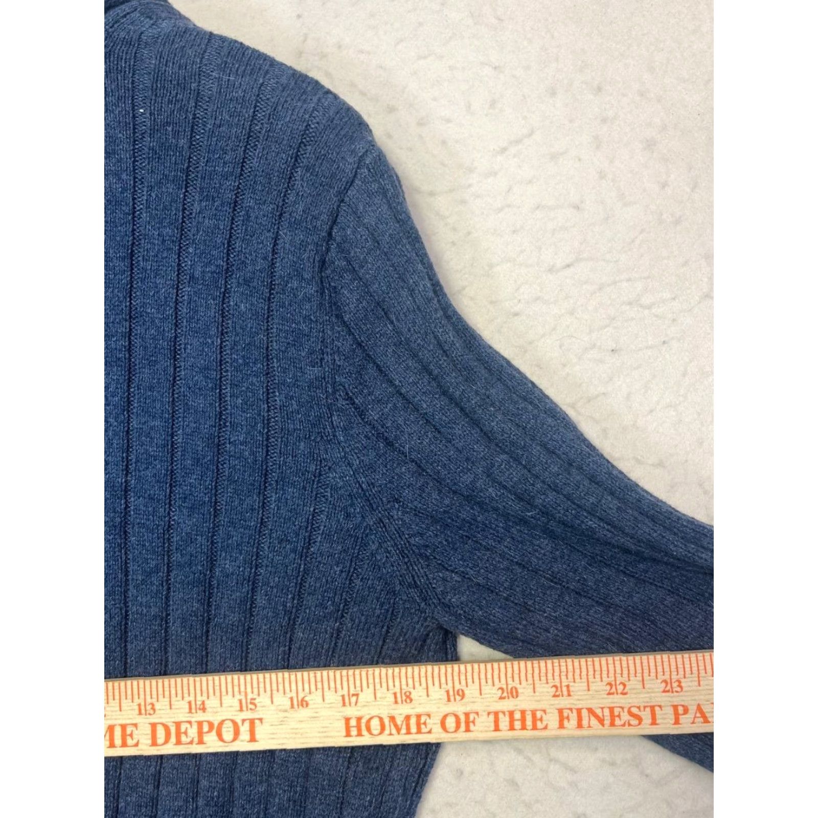 Tommy Hilfiger VINTAGE Tommy Hilfiger Mens Cable Knit Sweater Medium Blue Marine Pullover Size US M / EU 48-50 / 2 - 5 Thumbnail