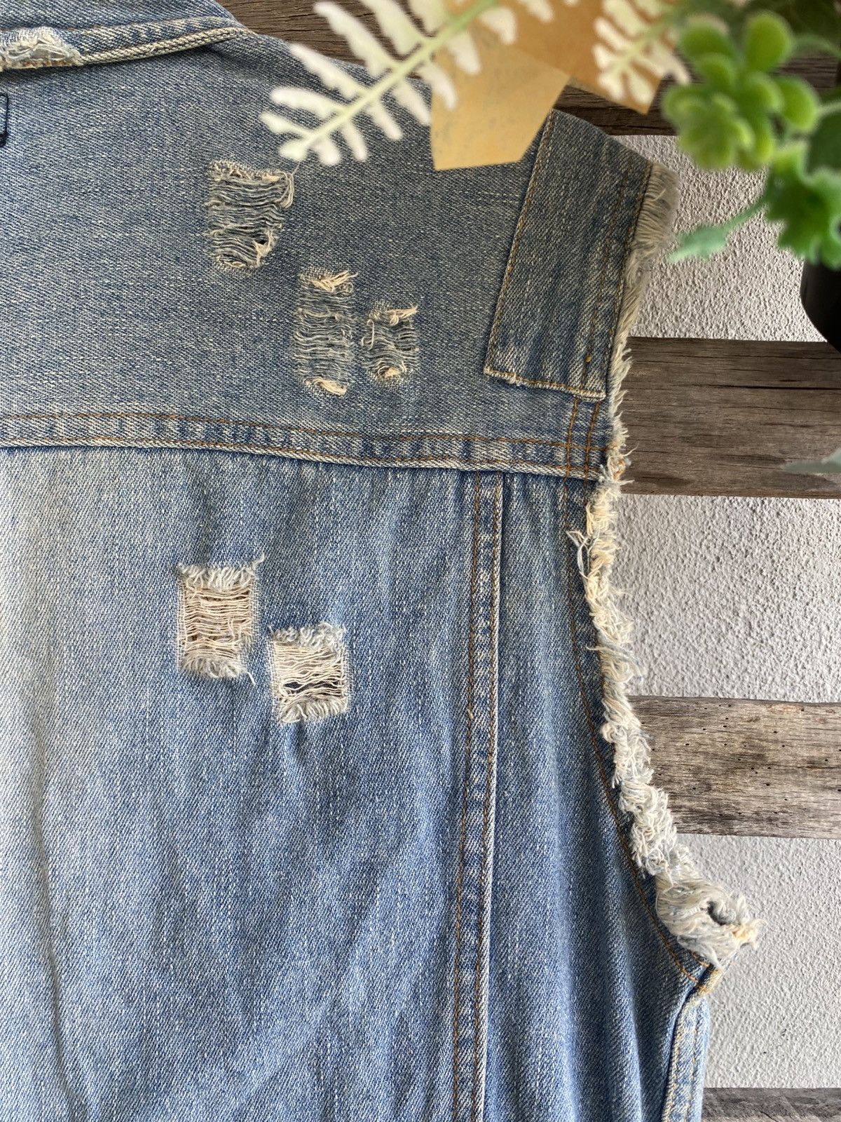 In The Attic In the Attic Distressed Vest - Punk style Size US M / EU 48-50 / 2 - 12 Thumbnail