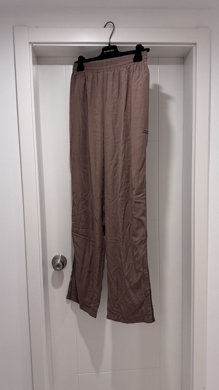 Balenciaga Balenciaga Unisex Brown Oversized Tracksuit Pants Size 26" / US 2 / IT 38 - 1 Thumbnail