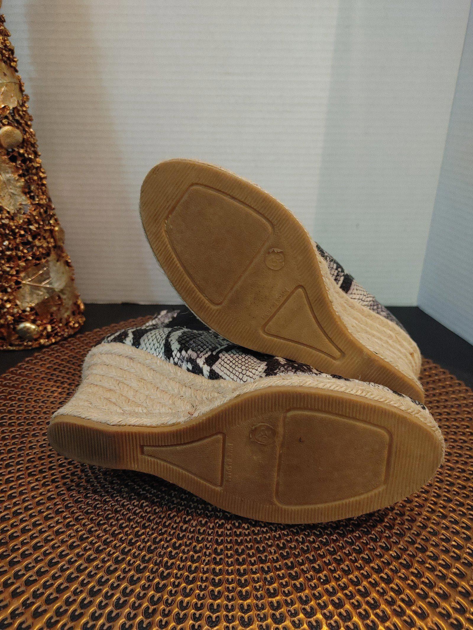 Designer Sara World Wedges Size 38 Size US 7.5 / IT 37.5 - 5 Thumbnail
