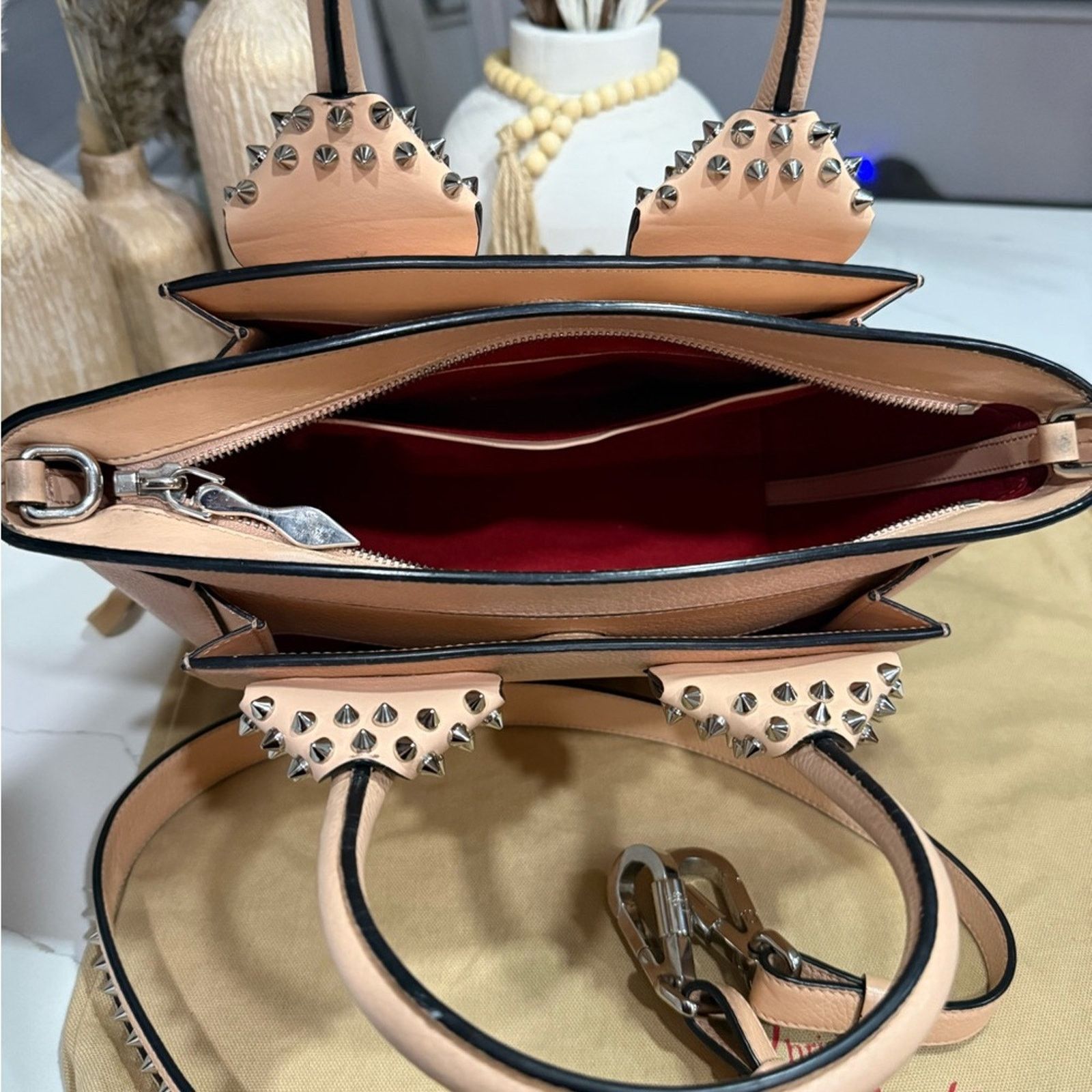 Christian Louboutin Christian Louboutin Eloise Small Studded Leather Tote Beige Size ONE SIZE - 4 Thumbnail