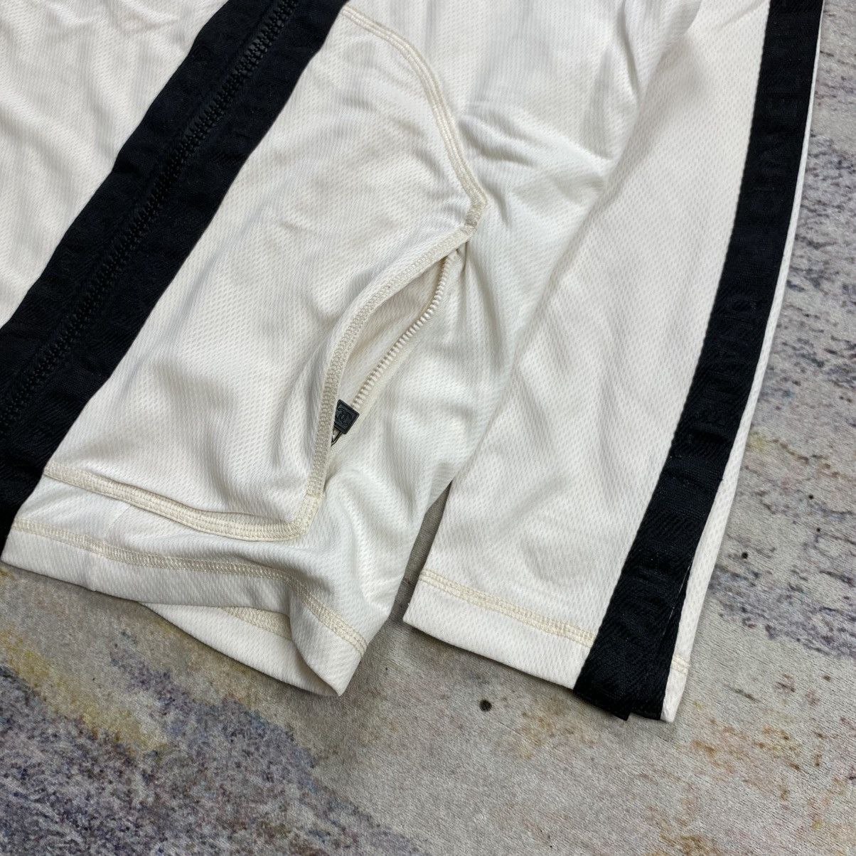Chanel Chanel taped jacket Size M / US 6-8 / IT 42-44 - 8 Thumbnail