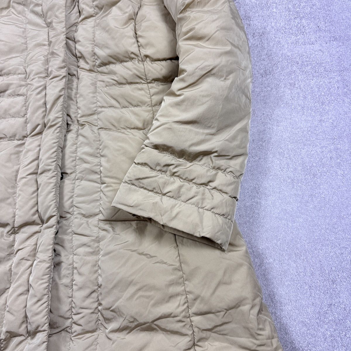 Moncler Vintage Moncler Beige Long Puffer Down Jacket Size 2 / M Size M / US 6-8 / IT 42-44 - 8 Thumbnail
