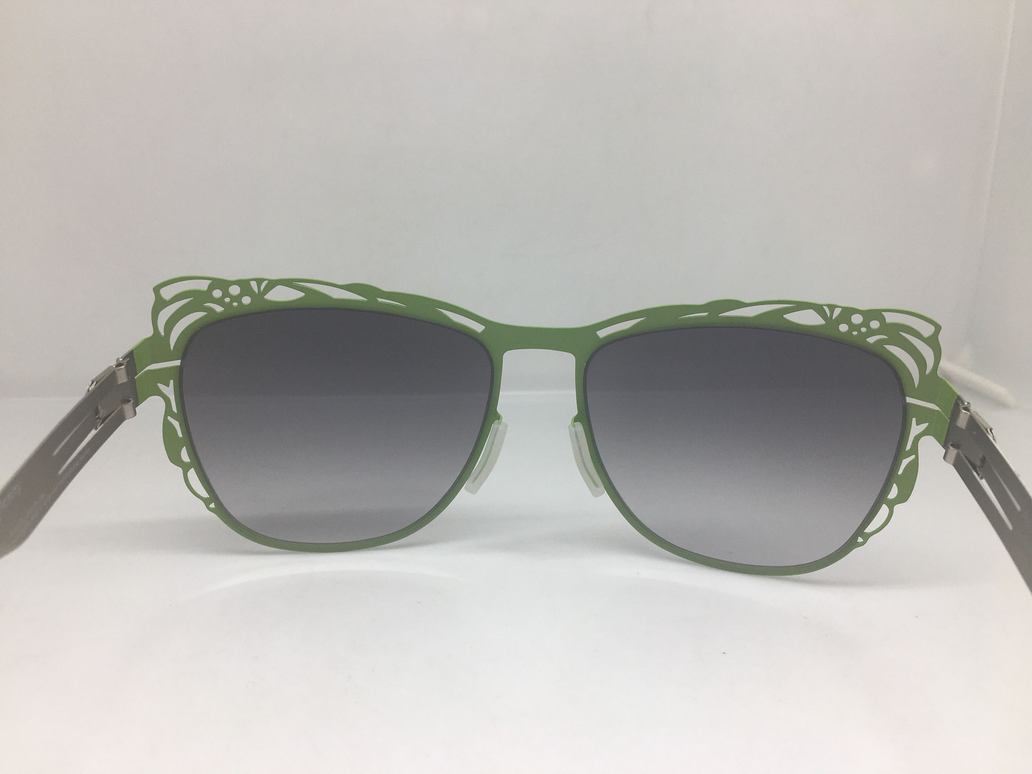 Other AC Berlin Green Alloy Oversize Sunglasses Frame Size ONE SIZE - 4 Thumbnail