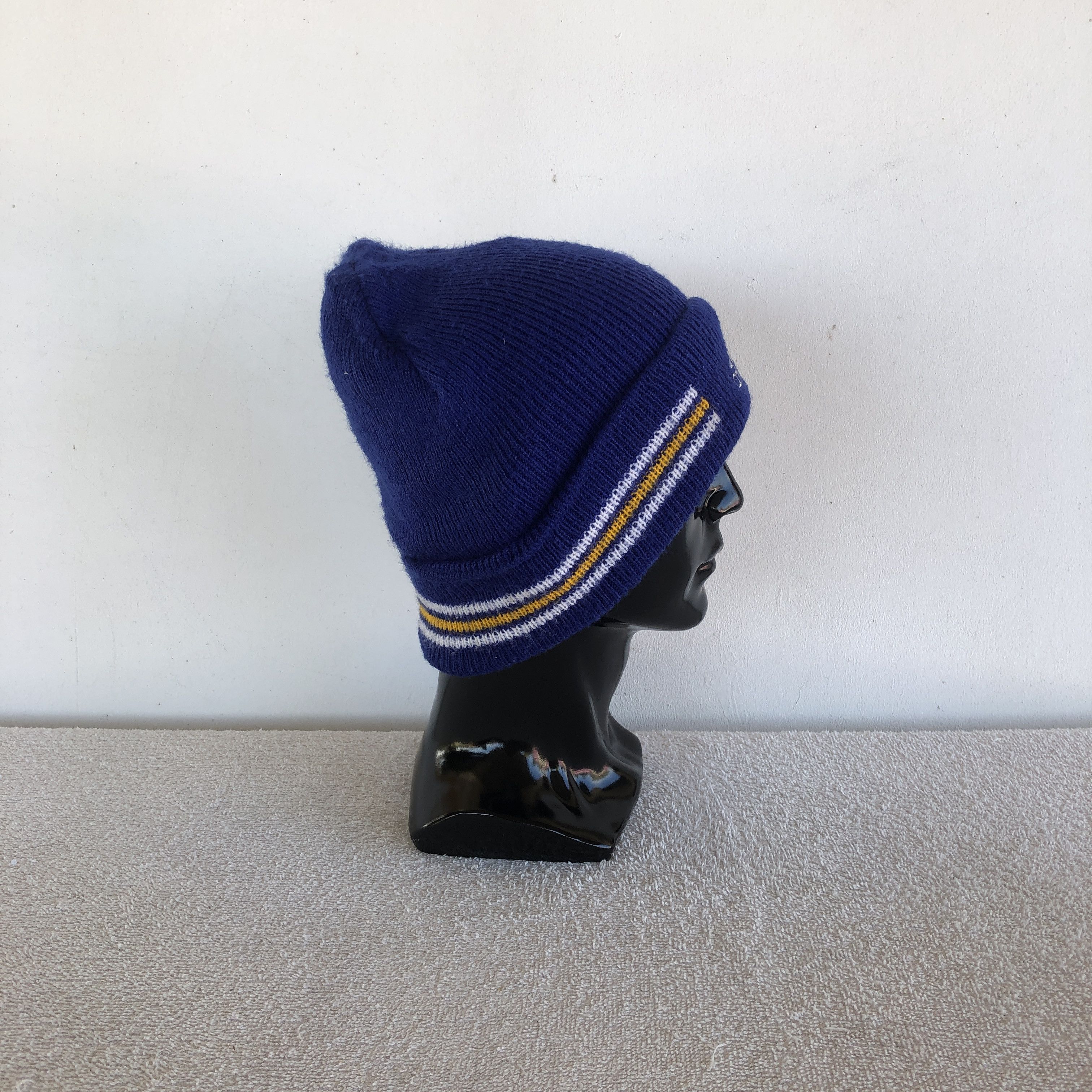 Adidas Vintage Adidas Beanie Striped Snow Caps Hats Size ONE SIZE - 3 Thumbnail