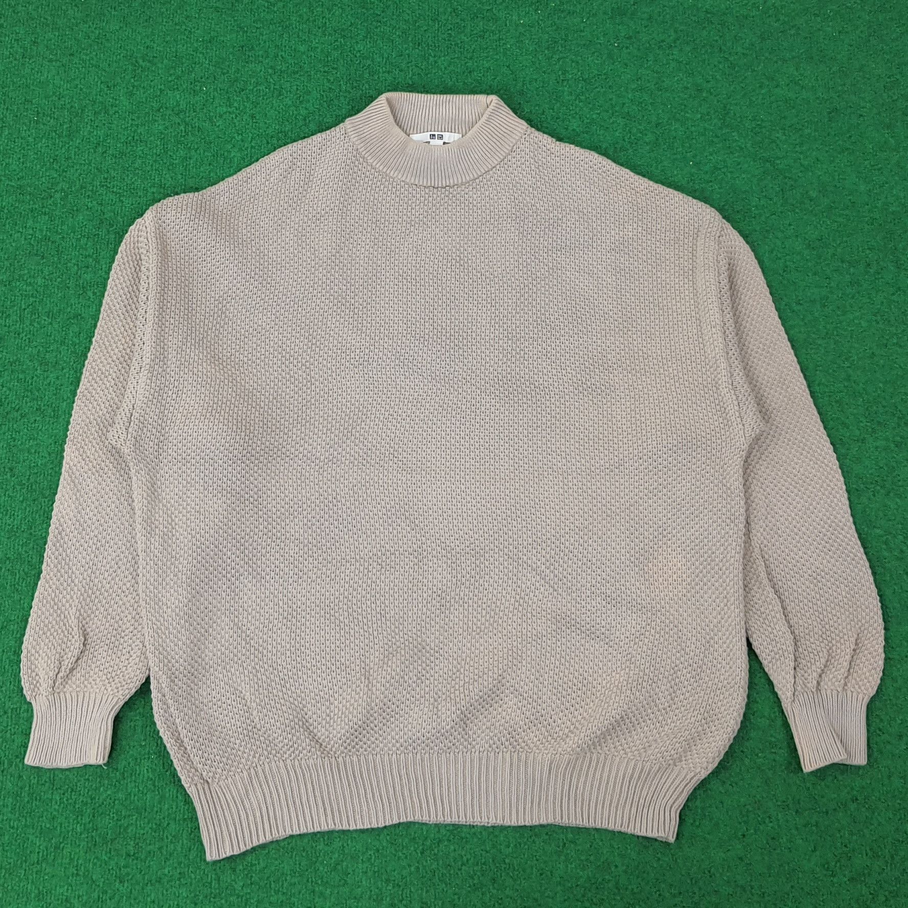 Japanese Brand Vintage Uniqlo Custom Logo Knitwear C224N26 Size US L / EU 52-54 / 3 - 3 Thumbnail