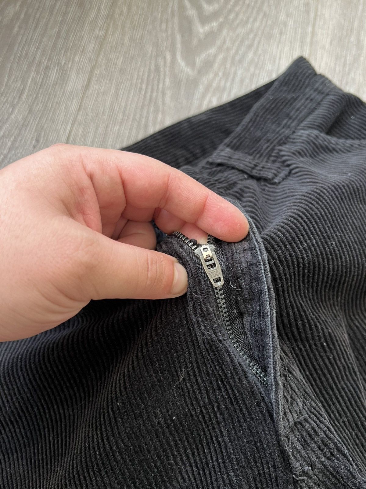 Carhartt Vintage Carhartt Velvet Pants Single Knee Size US 29 - 9 Thumbnail