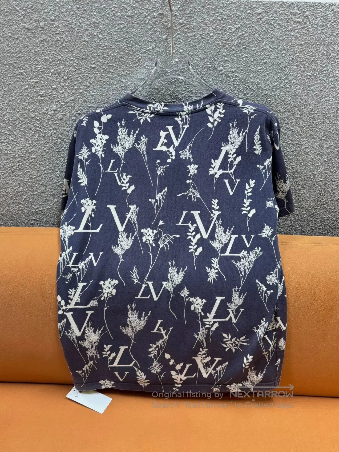 Louis Vuitton Louis Vuitton Letter Print Crewneck T. Size US M / EU 48-50 / 2 - 4 Thumbnail