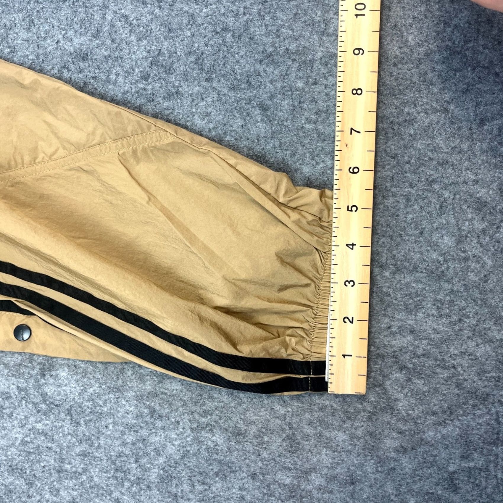 Adidas Adidas Womens Track Pants Sweat Joggers Small UK10 Pop Button Gold BNWT Size 32" / US 10 / IT 46 - 3 Thumbnail