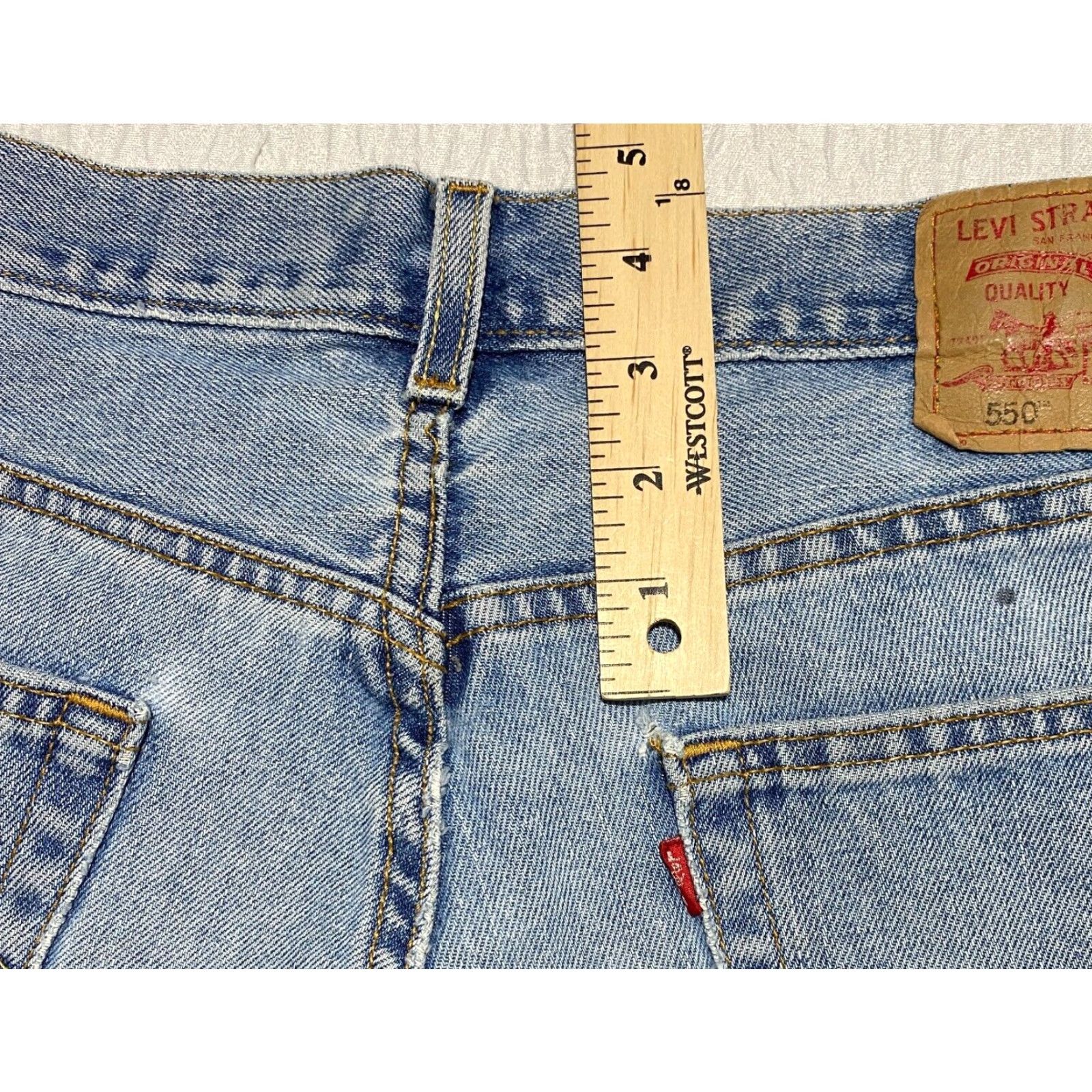 Levi's VINTAGE Levi's 550 Jeans Mens Straight Denim Blue 33x36 Relaxed Fit 5-Pocket Machine Washable Size US 33 - 3 Thumbnail