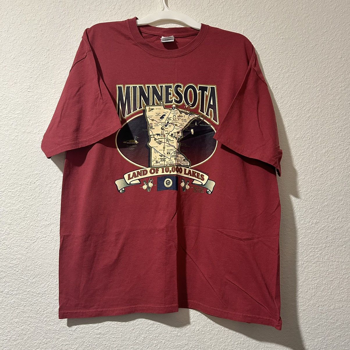 Gildan × Vintage Vintage Minnesota Land Of 10,000 Lakes Gildan T-Shirt XL Size US XL / EU 56 / 4 - 1 Thumbnail