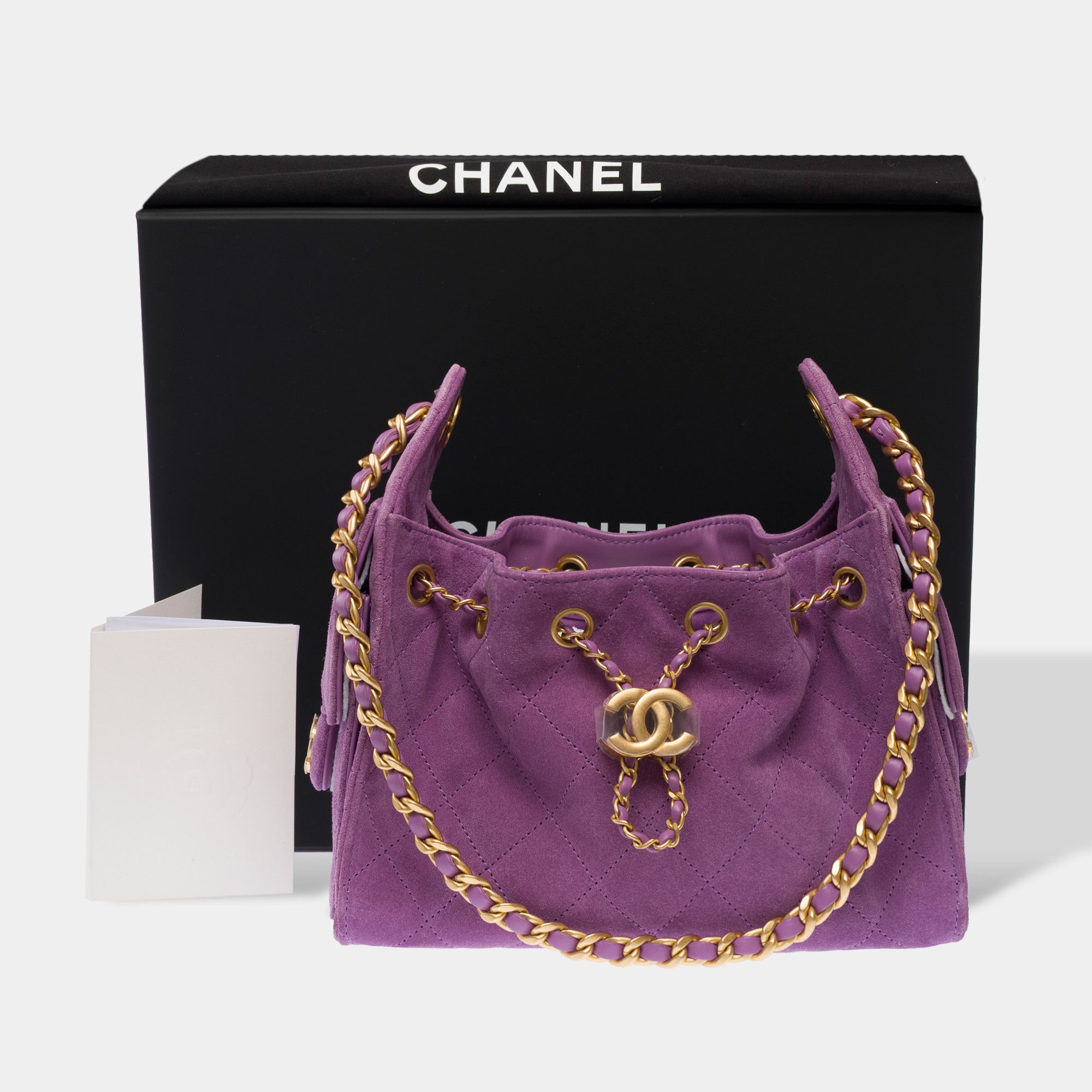 Chanel 25 bag in purple leather