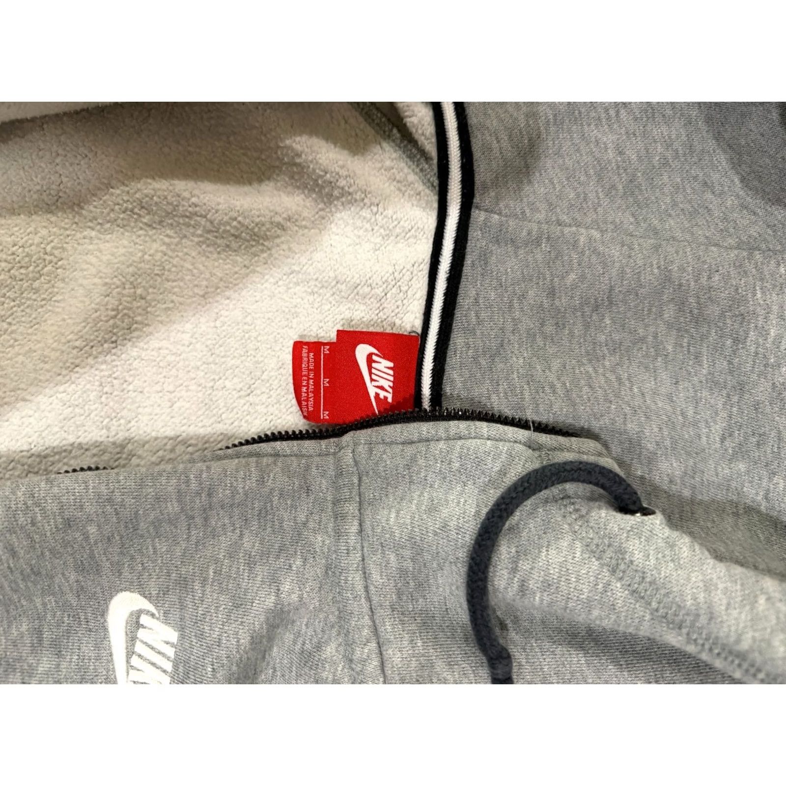 Nike Nike Dri-FIT Hoodie Women M Gray Full Zip Running Slim Size M / US 6-8 / IT 42-44 - 4 Thumbnail