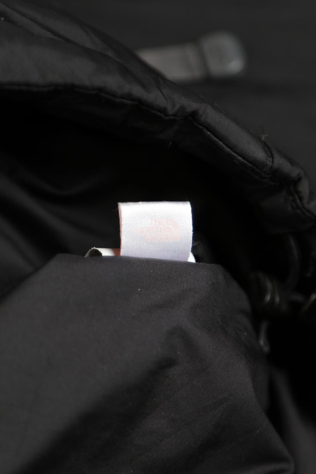 The North Face 00's North Face Nuptse Puffer Jacket Size US XL / EU 56 / 4 - 11 Thumbnail