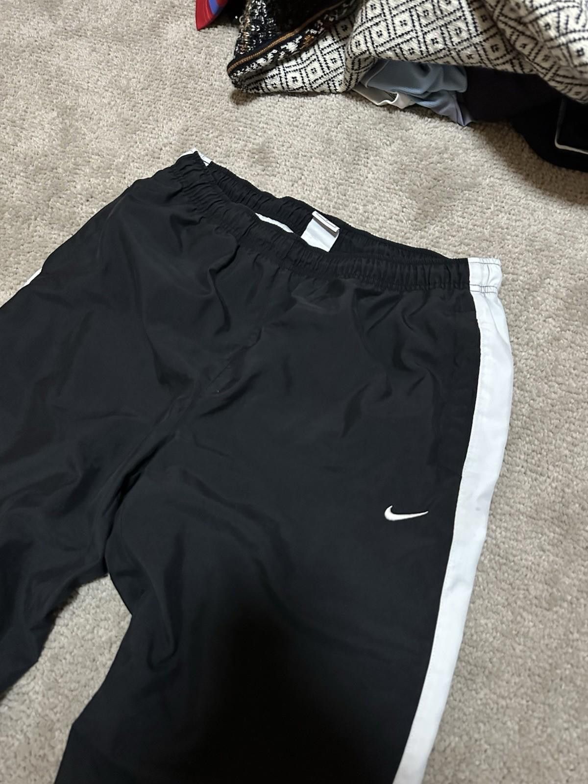 Nike Vintage Nike Track Pant Size M Size US 32 / EU 48 - 4 Thumbnail