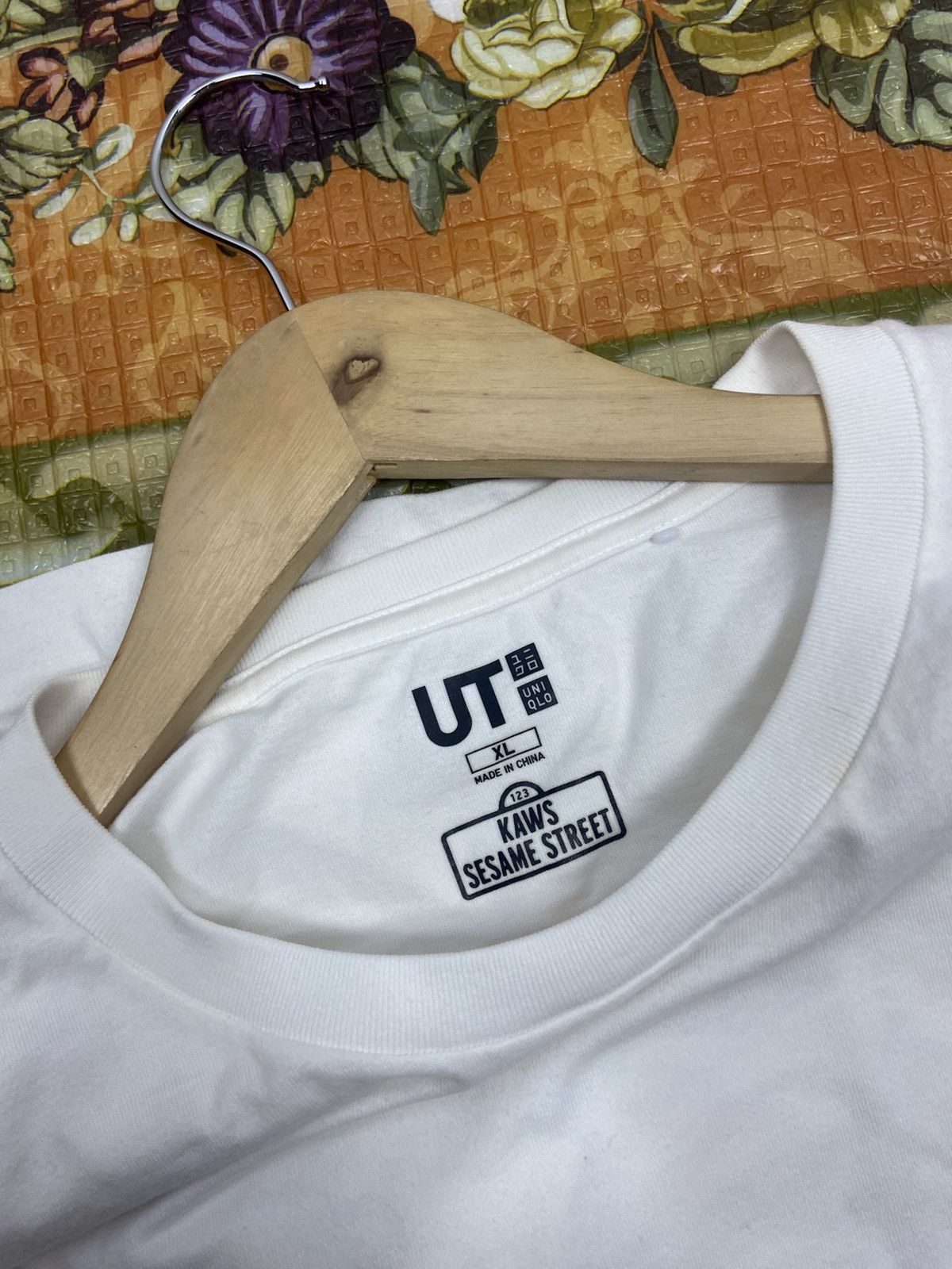 Kaws × Other × Uniqlo KAWS PHOTOPRINT TEE Size US XL / EU 56 / 4 - 8 Thumbnail