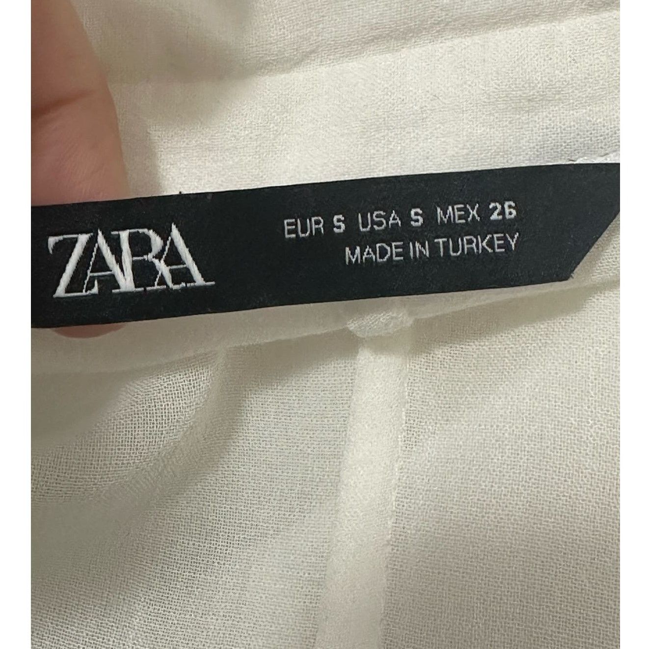 Zara Zara white sheer long sleeves peplum blouse size small Size S / US 4 / IT 40 - 3 Thumbnail