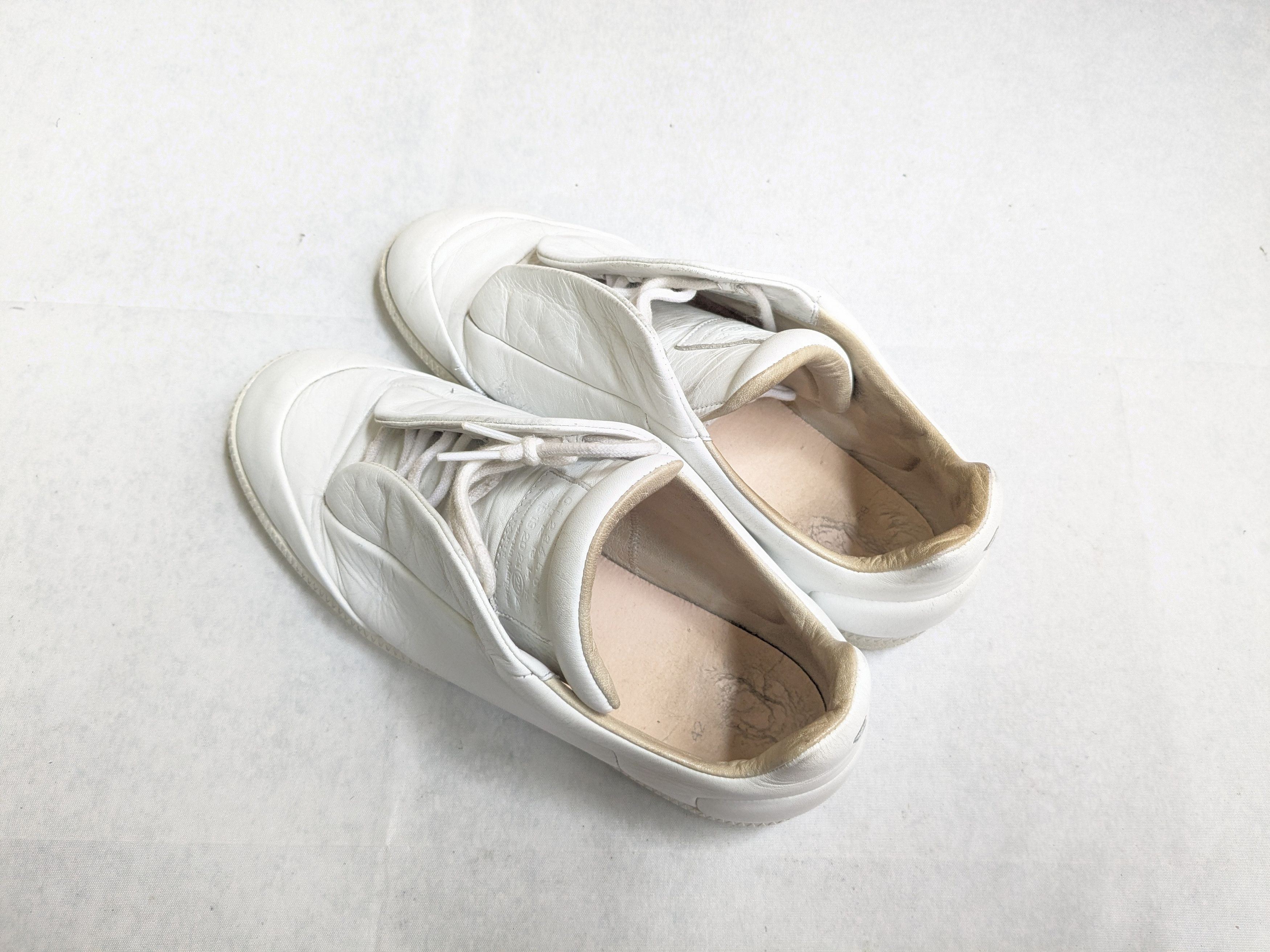 Maison Margiela Maison Margiela Future White 9 42 Low Tops Leather Size US 9 / EU 42 - 13 Thumbnail