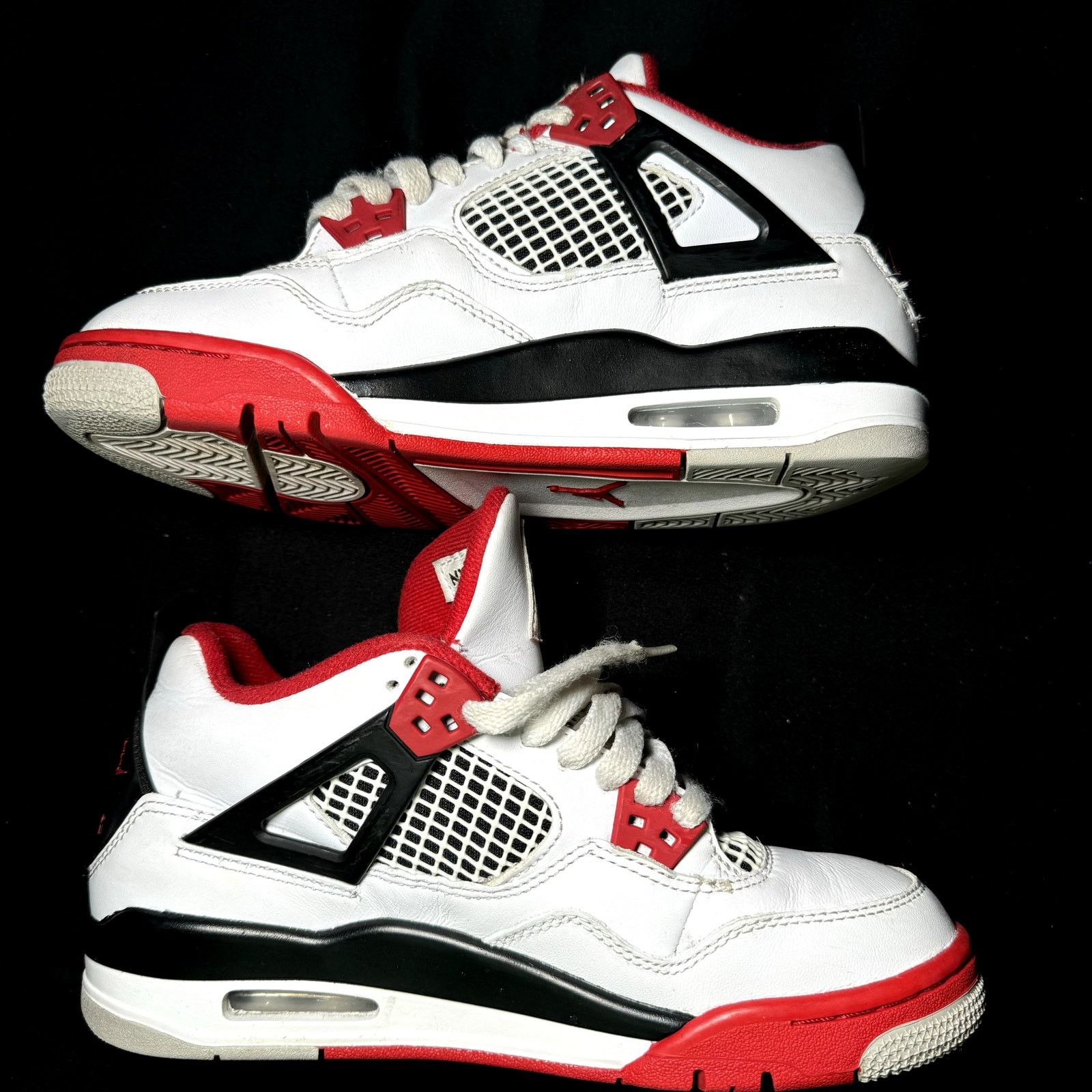 Jordan Brand × Nike Size 5.5 - Nike Air Jordan 4 Retro OG GS Fire Red 2020 Shoes Size US 5.5 / EU 38 - 2 Thumbnail