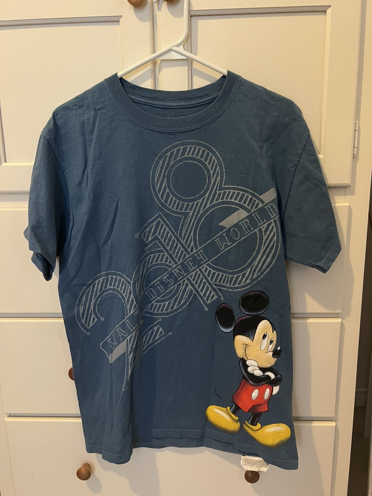 Vintage Disney World 2018 Tee Size US M / EU 48-50 / 2 - 1 Thumbnail