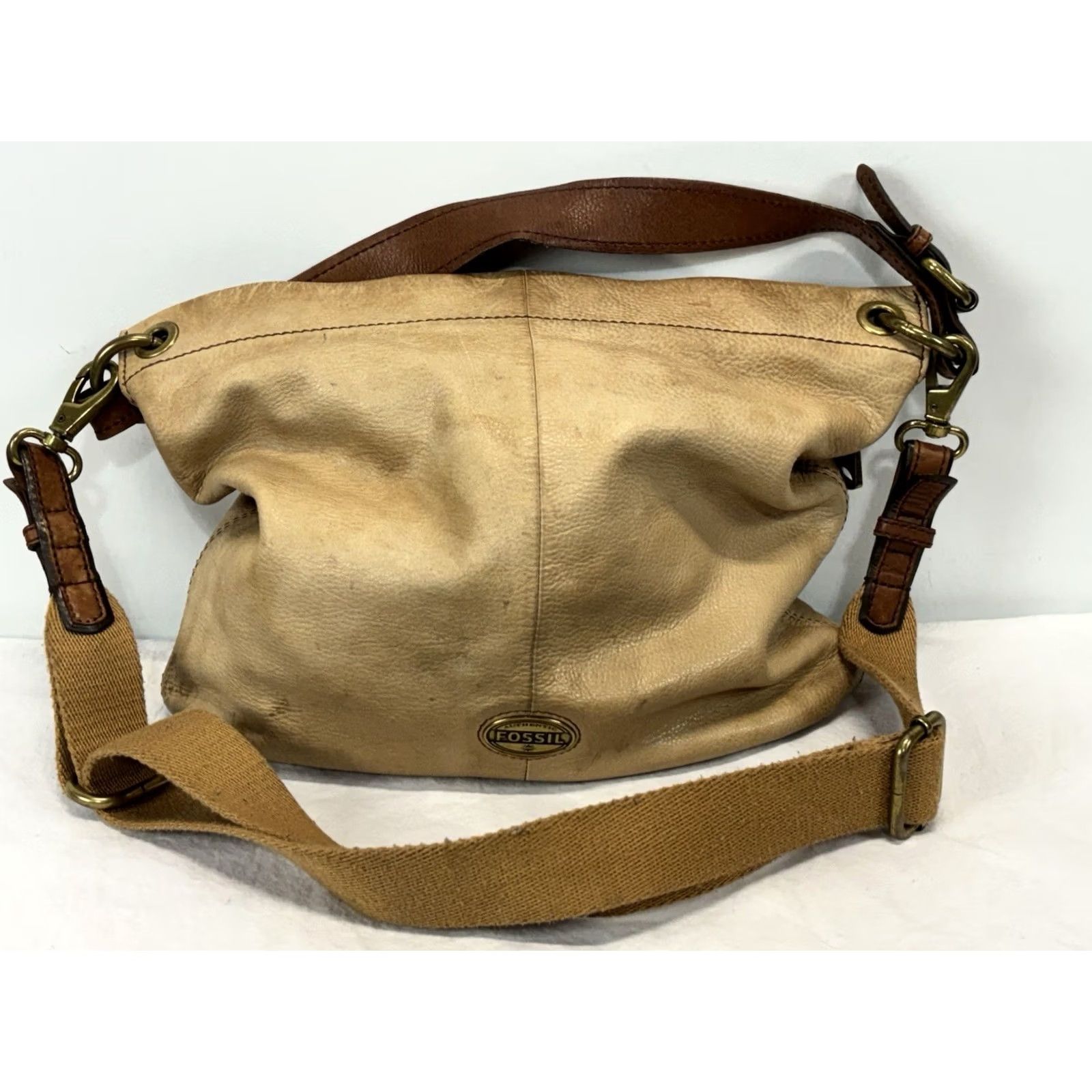 Fossil Fossil Explorer Leather Hobo Shoulder Crossbody Satchel Bag Purse Tan Camel Size ONE SIZE - 2 Thumbnail