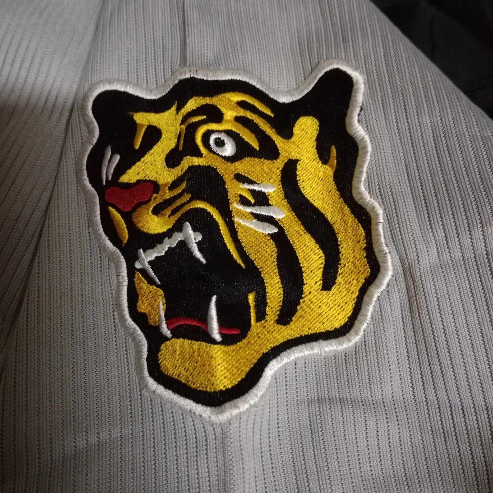 MLB Hanshin Tigers Tomoaki Kanemoto NPB Japanese Baseball Jersey Size US XL / EU 56 / 4 - 4 Thumbnail