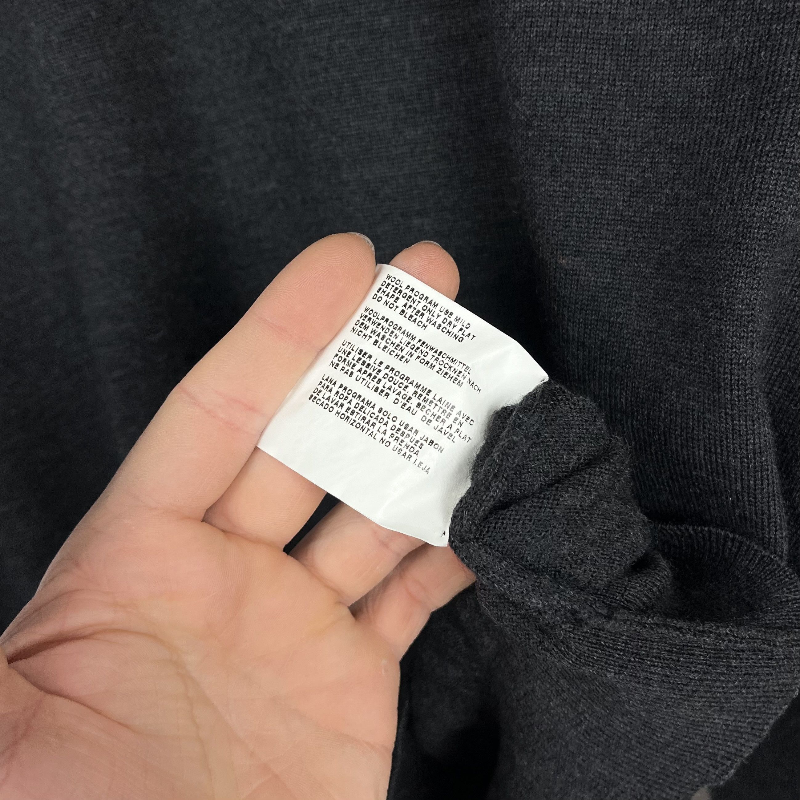 Hugo Boss Hugo Boss Merino Wool Crewneck Sweater Size US M / EU 48-50 / 2 - 14 Thumbnail