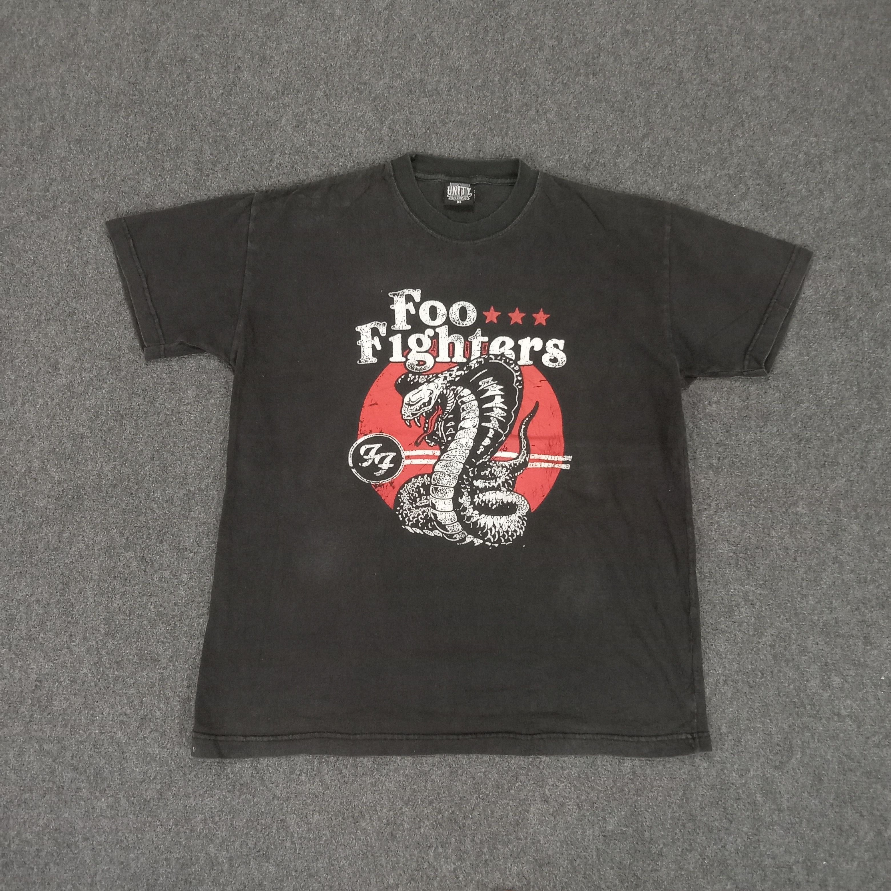 Vintage Foo Fighters American Rock Band Tour Tshirt Size US M / EU 48-50 / 2 - 1 Thumbnail