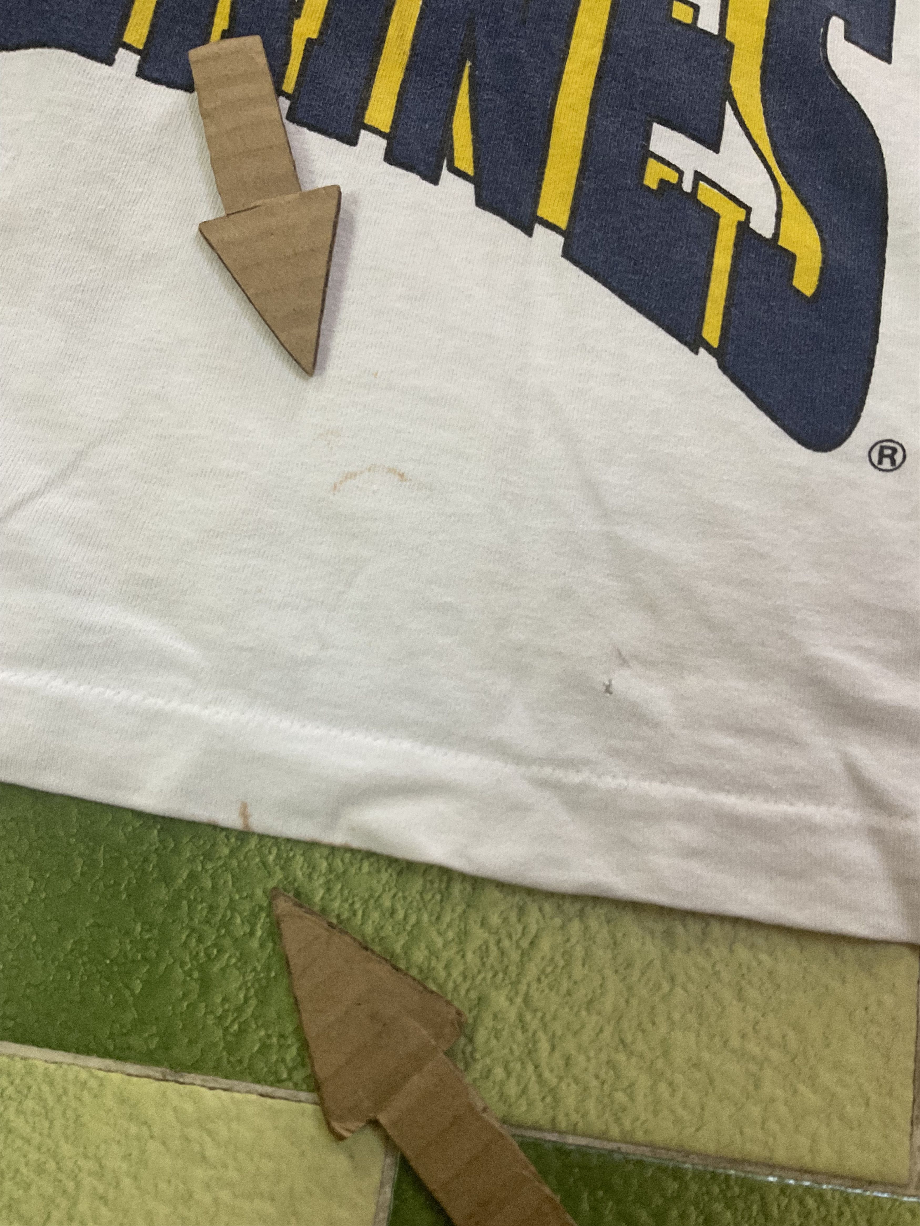 NCAA Vintage 90s Michigan Wolverines All Over Print T-Shirt Size US XL / EU 56 / 4 - 6 Thumbnail