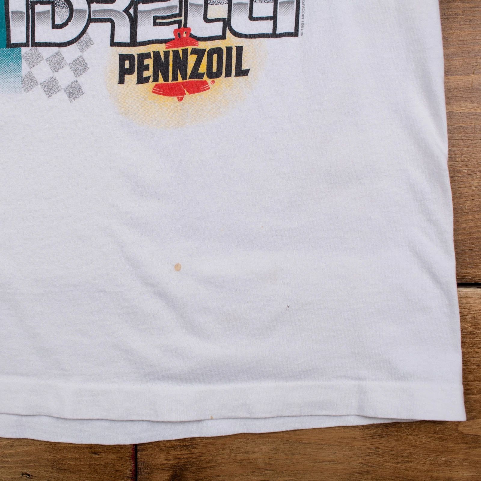 Vintage Vintage Fruit of the Loom Single Stitch T Shirt Graphic Size US S / EU 44-46 / 1 - 7 Thumbnail