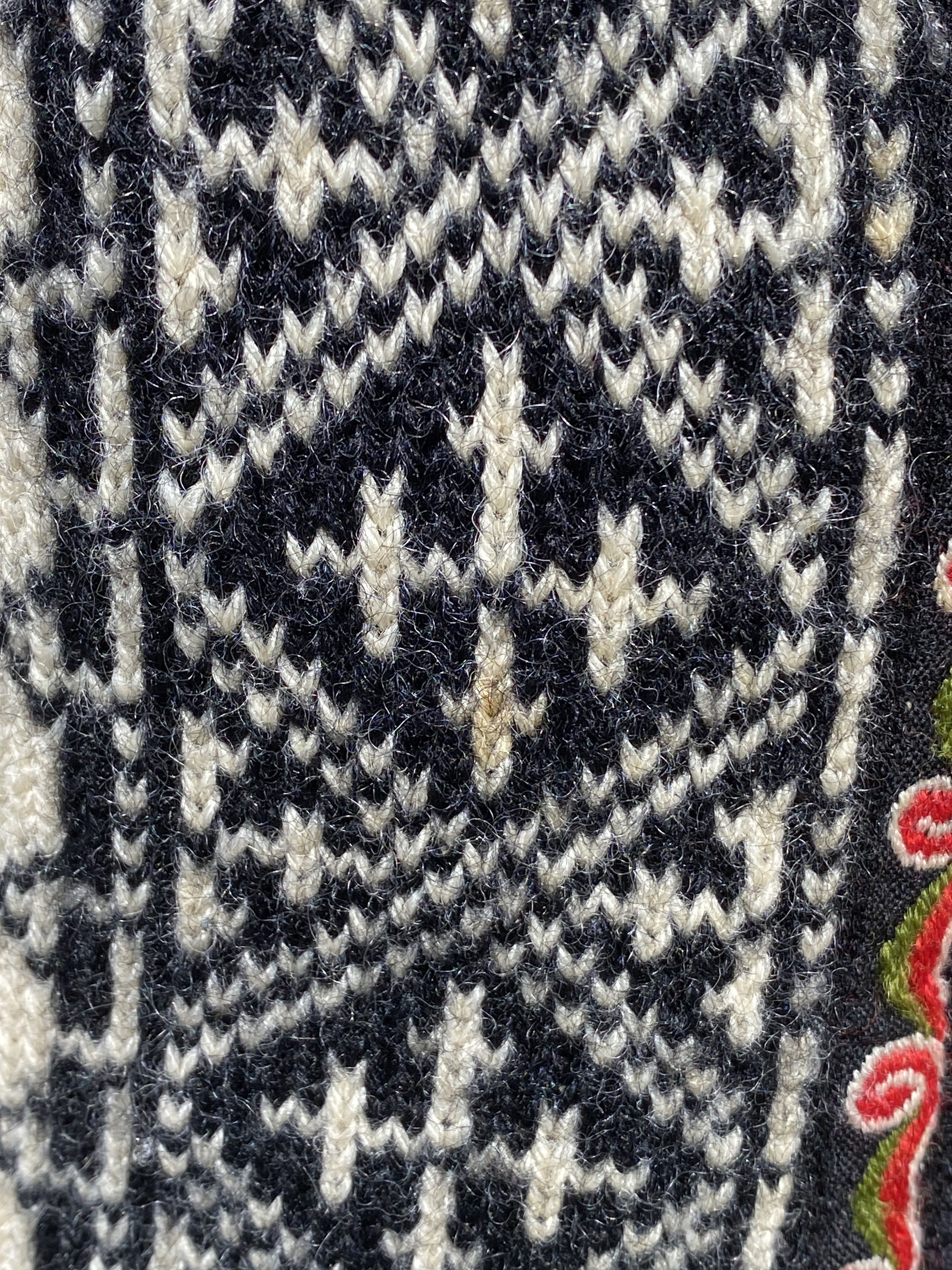 Dale Of Norway Cardigan Dale Of Norway Winter HandCrafted Slim Fit Size M Size US M / EU 48-50 / 2 - 14 Thumbnail