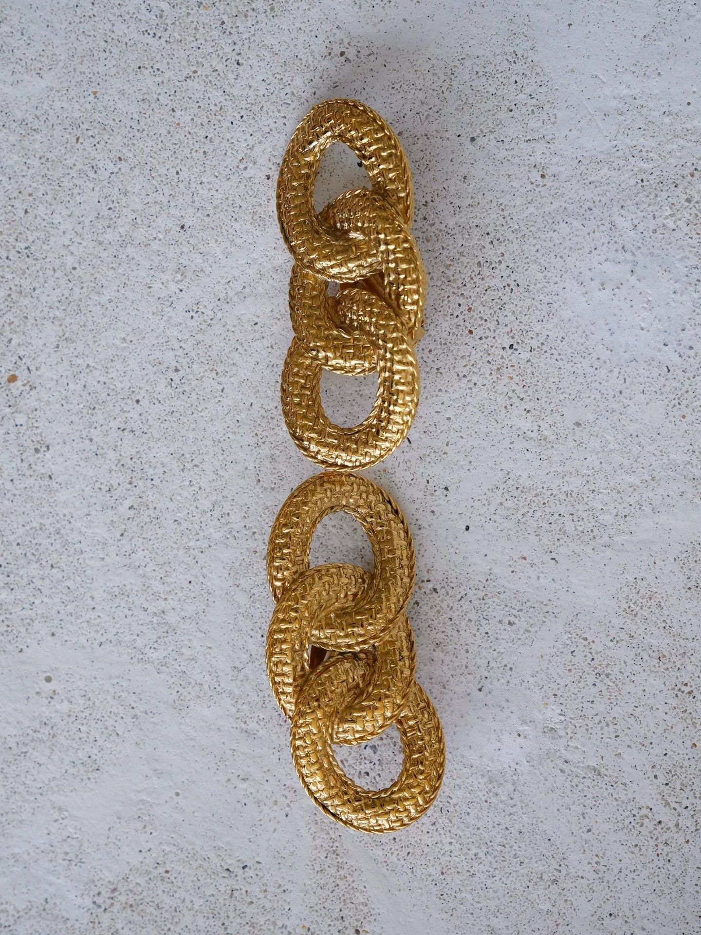 Dior Dior 1991 SS Runway Gold Ring Clasp Ear Clip Size ONE SIZE - 6 Thumbnail