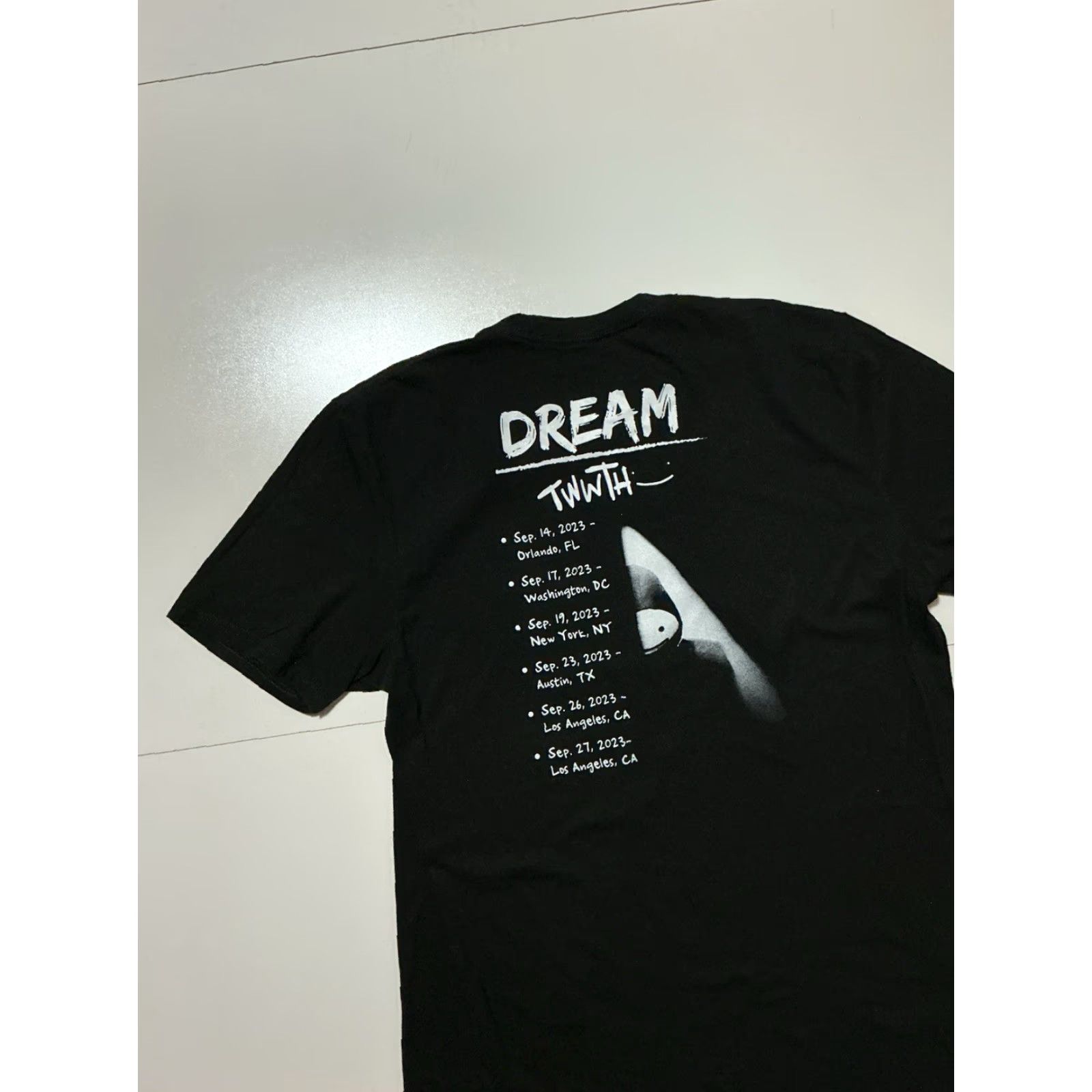Vintage VINTAGE Dream Dreamwastaken TWWTH Subscriber 2023 Tour Black Graphic S/S T-Shirt L Mens Size US L / EU 52-54 / 3 - 4 Thumbnail