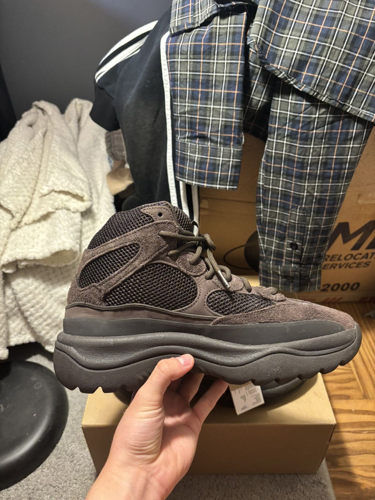 Adidas × Yeezy Yeezy Desert Boost Size US 10 / EU 43 - 7 Thumbnail