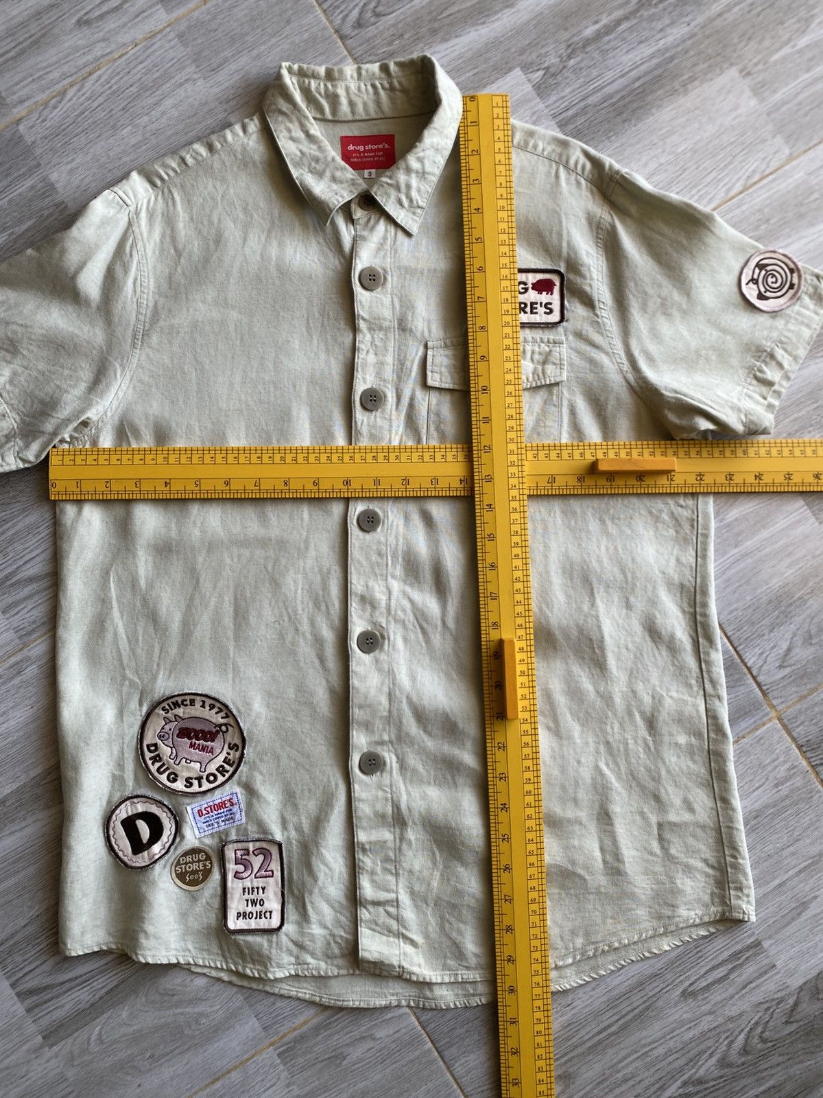 Japanese Brand Drug Store Button Up Shirt With Patches Size US M / EU 48-50 / 2 - 14 Thumbnail