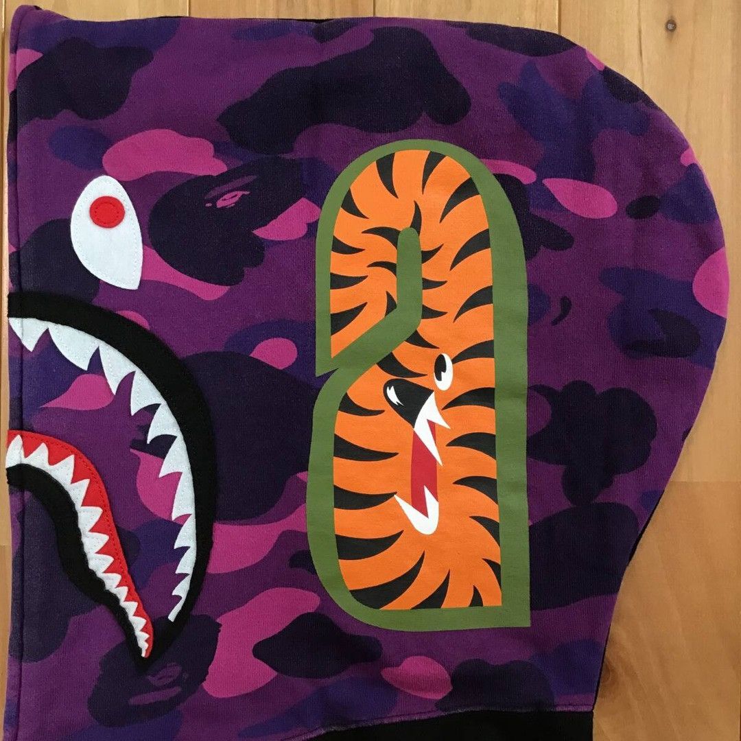 Bape BAPE × purple camo shark full zip hoodie a bathing ape Size US L / EU 52-54 / 3 - 5 Thumbnail