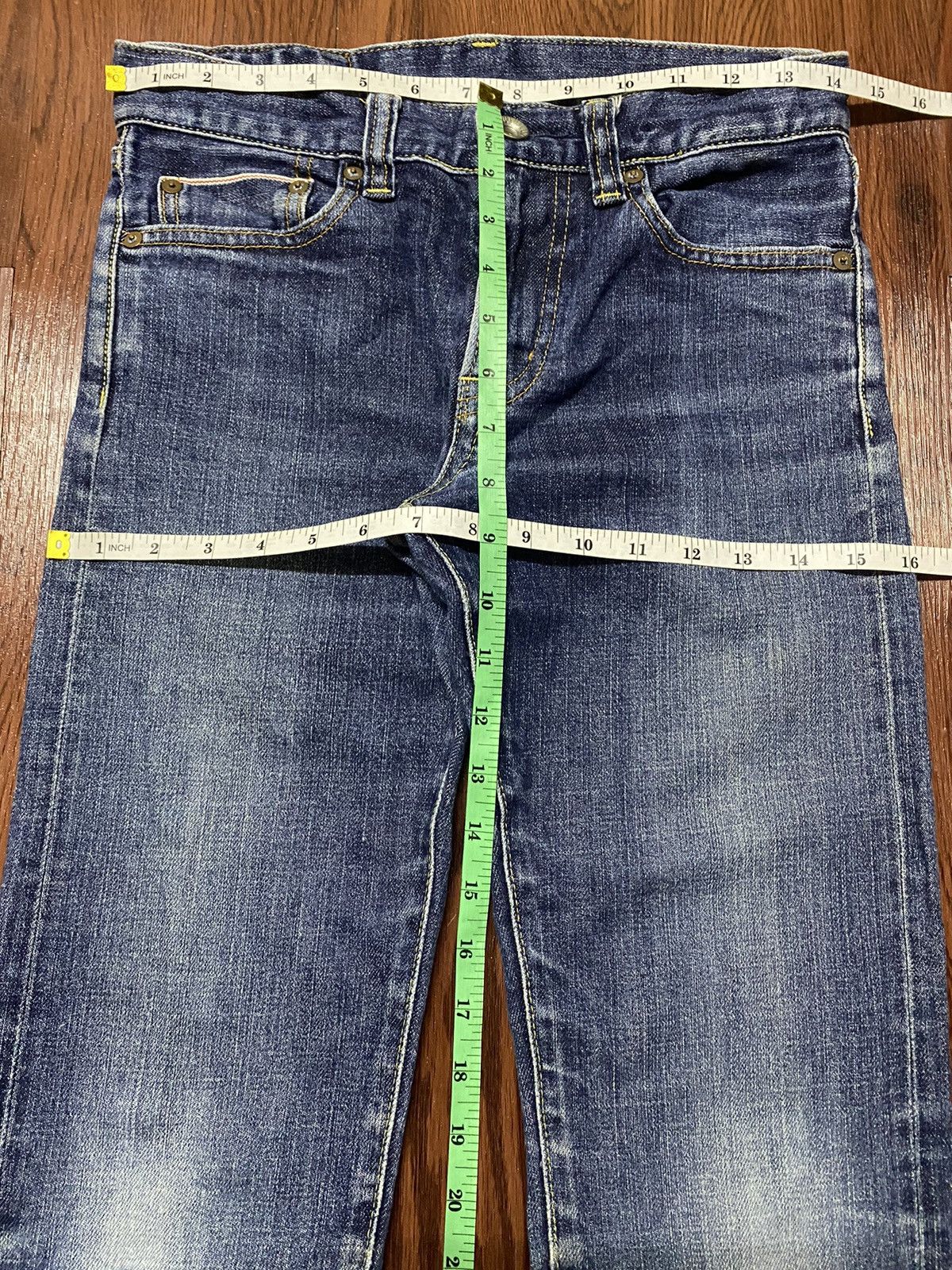Japanese Brand Vintage Uniqlo Brands Selvedge Blue Wash Distressed Jeans Size US 29 - 13 Thumbnail