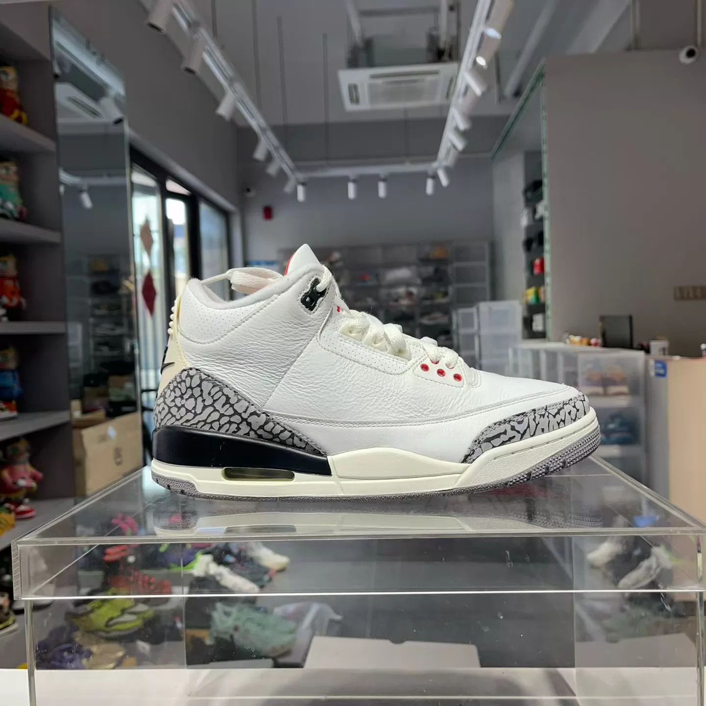 Nike AJ3 White Cement 42 US 9/10 Size US 9 / EU 42 - 3 Thumbnail